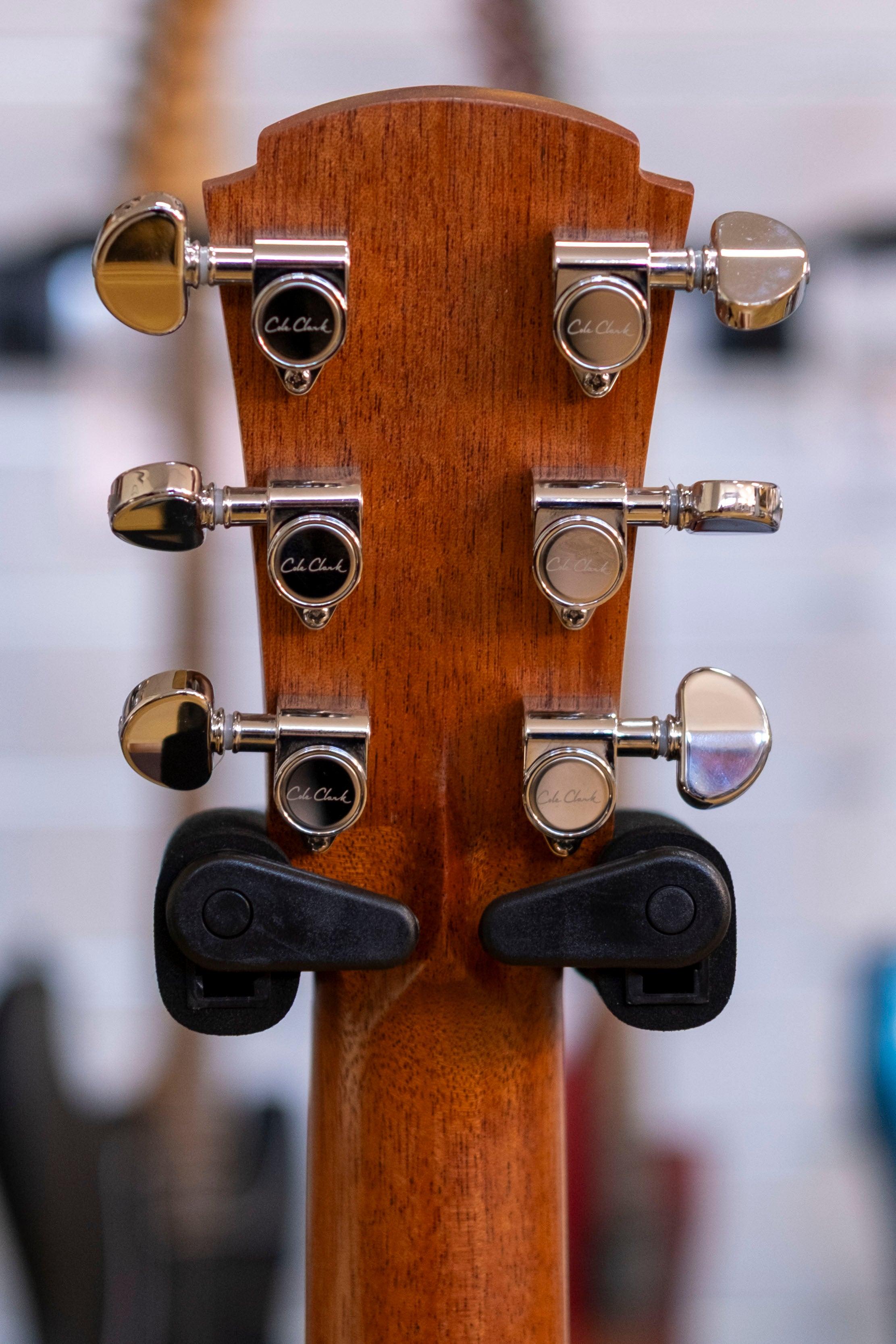 Cole Clark Studio FL Dreadnought Acoustic Electric Guitar with Deluxe Gig Bag (All Solid Mahogany)
