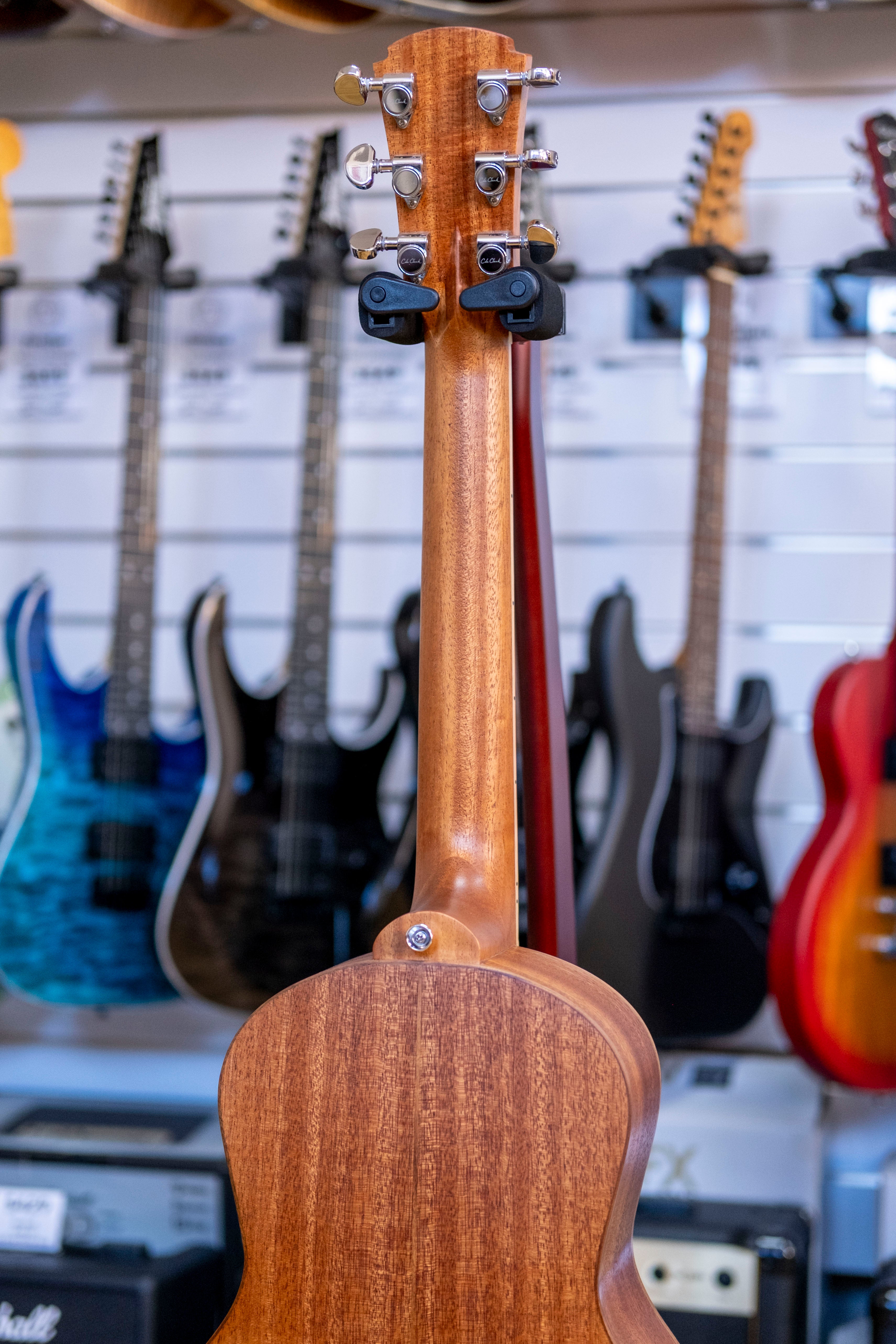 Cole Clark Studio Parlour Acoustic Electric Guitar with Deluxe Gig Bag (All Solid Mahogany)