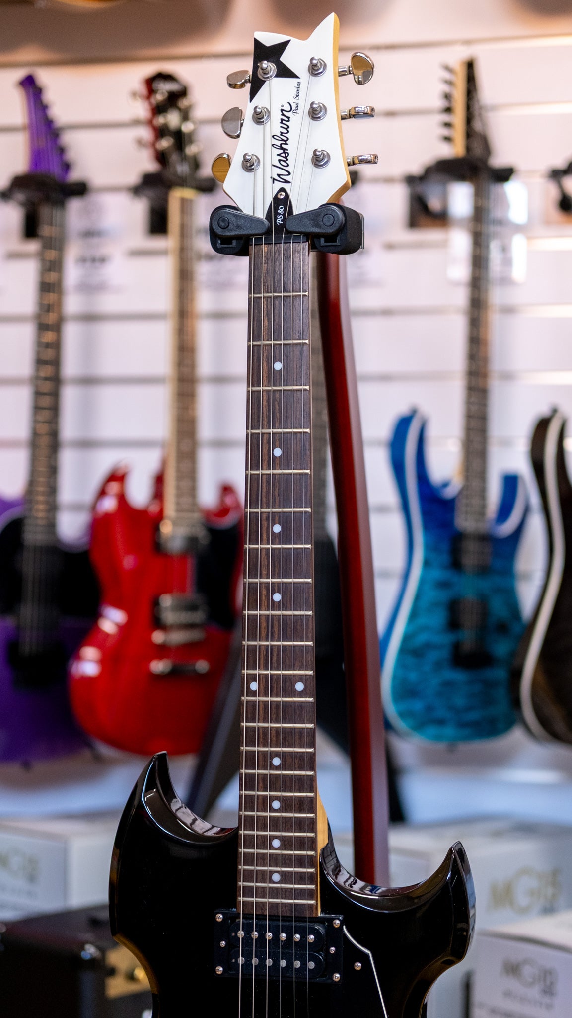 Washburn PS-80 Paul Stanley Electric Guitar with Hardcase (Pre-Owned)
