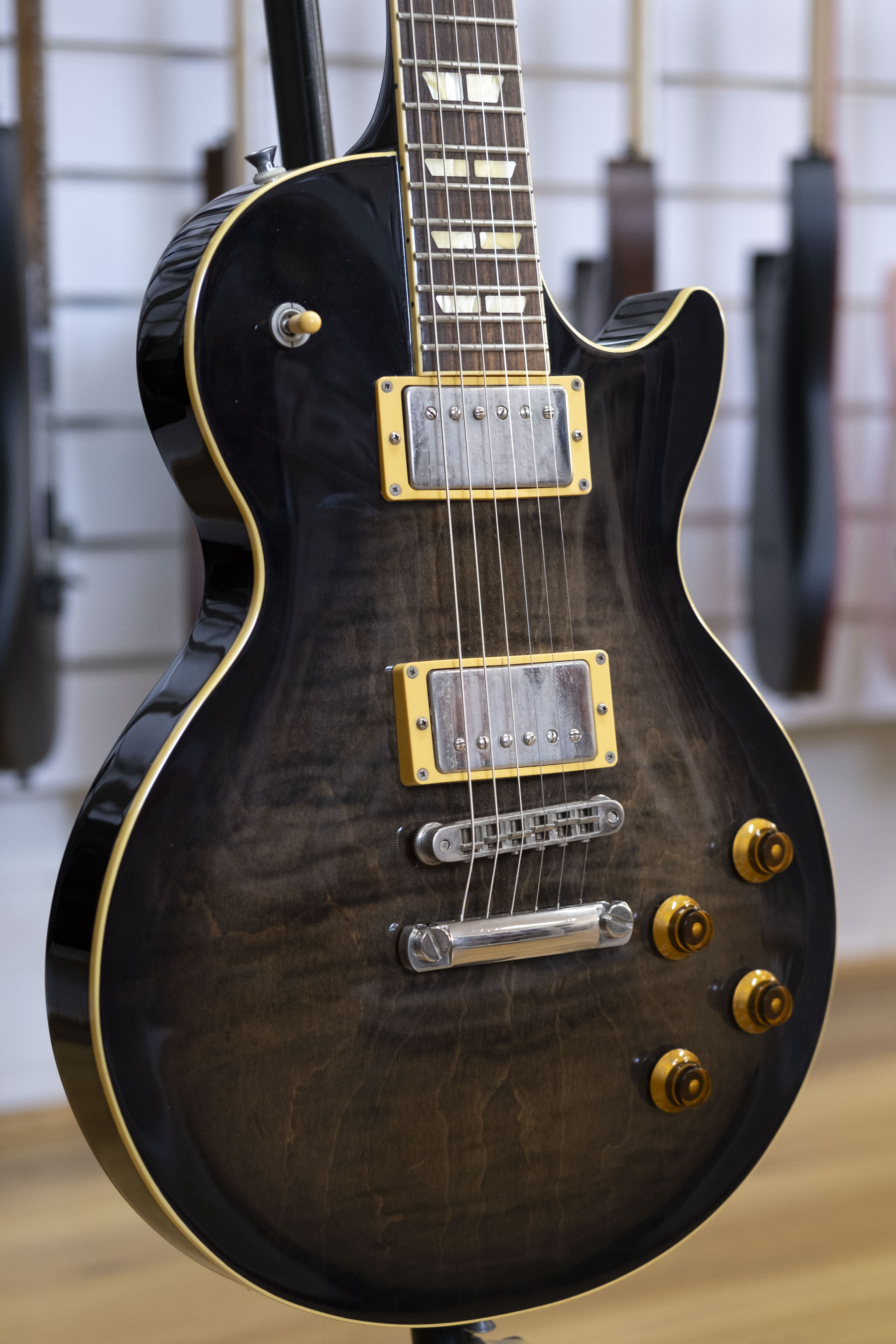 History ZLS-90 CFS 'LP' Style Electric Guitar (Translucent Black Sunburst) (Pre-Owned, 2006 MIJ)