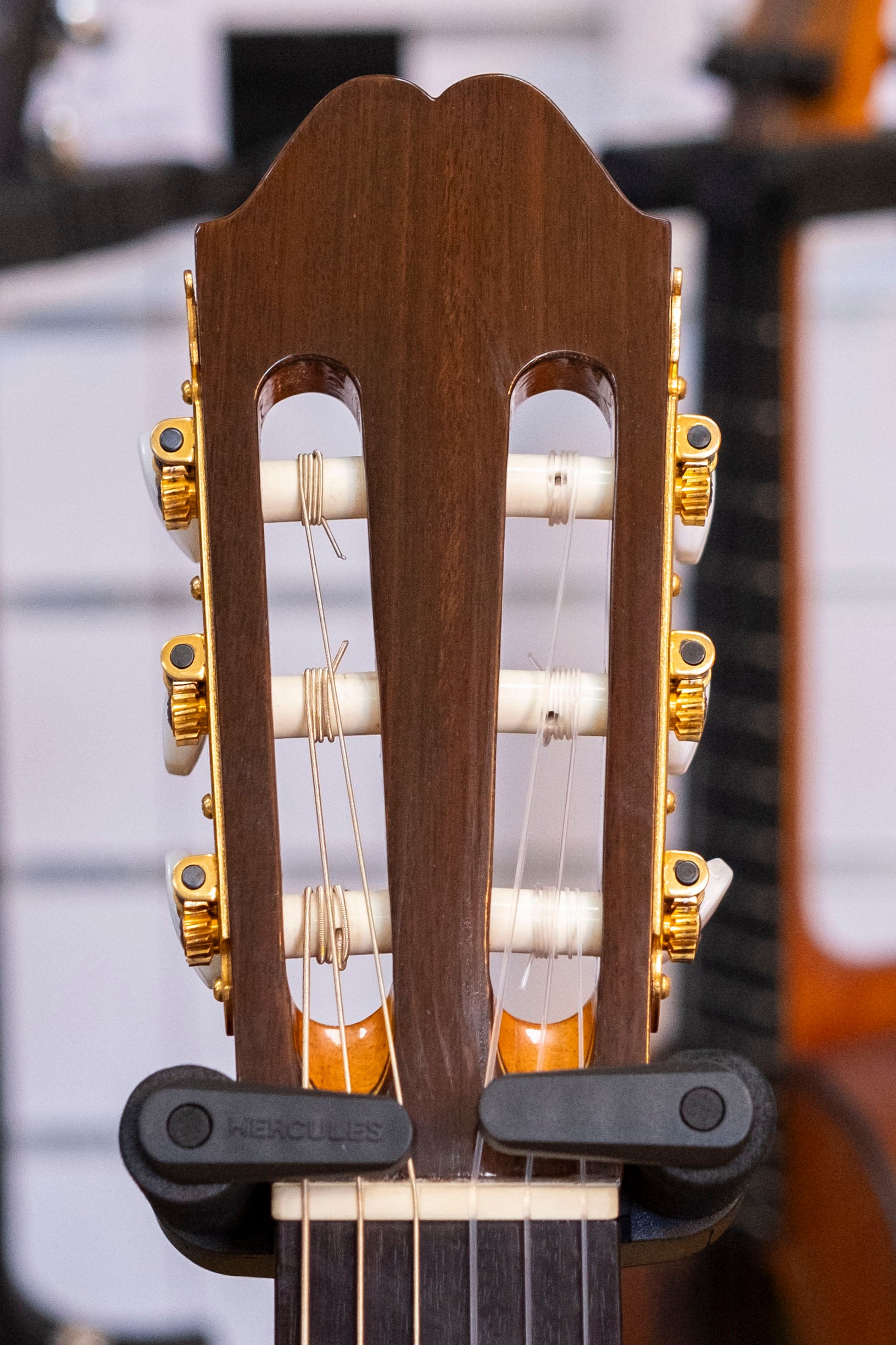 Eichi Kodaira Luthier E500 Classical Guitar (Pre-Owned, 1970's)