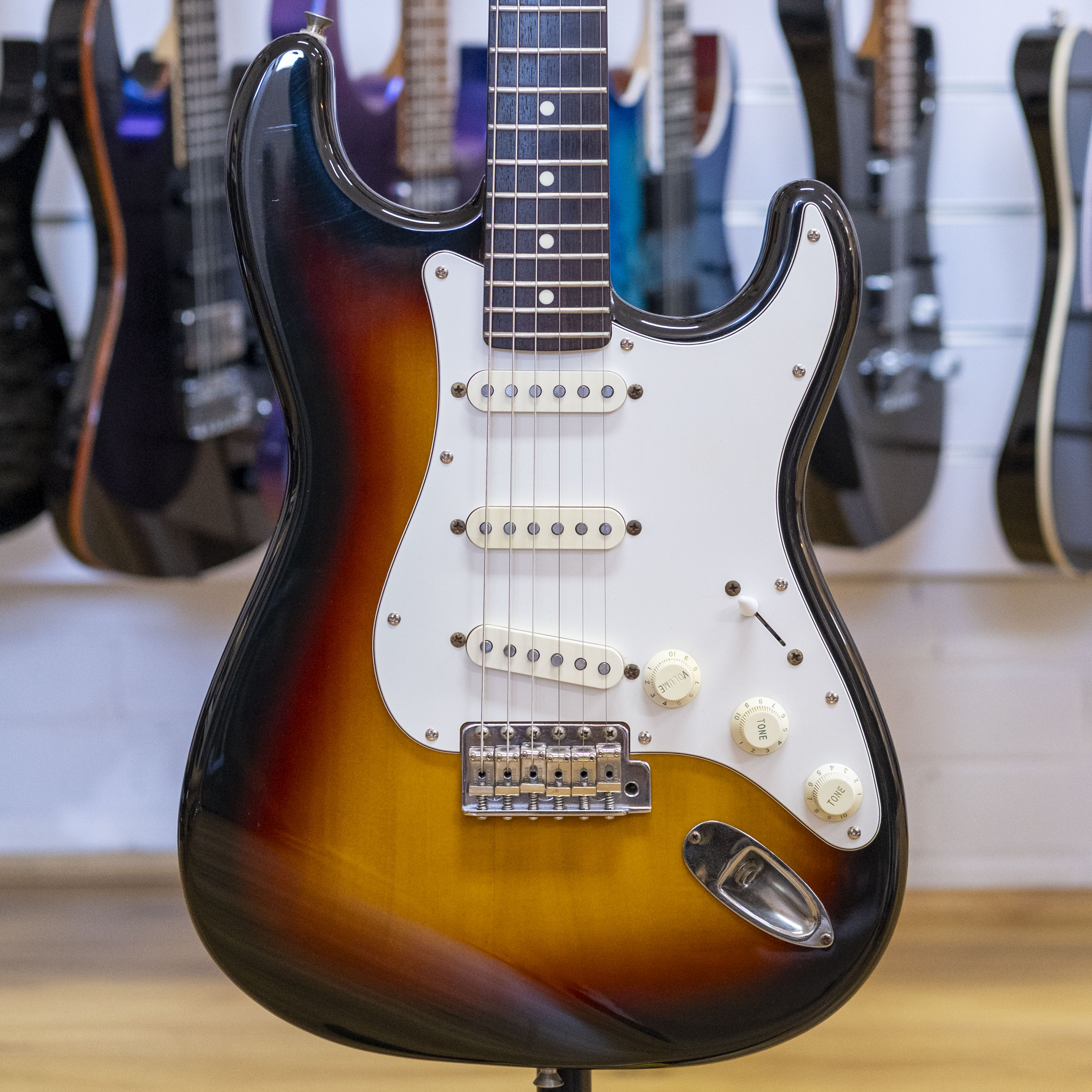 History SZ-1S Electric Guitar (Sunburst) (Pre-Owned, 2004 MIJ)