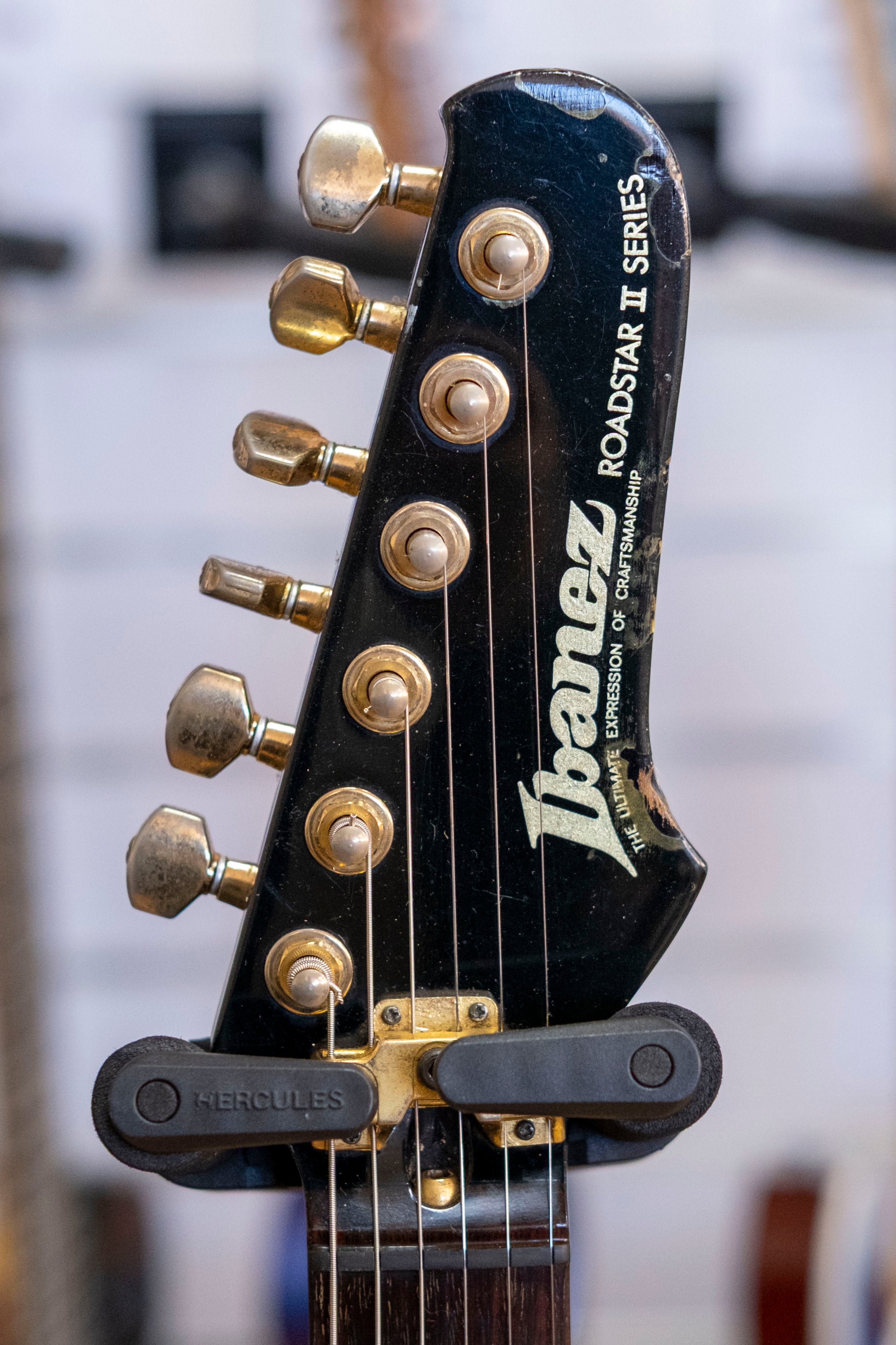 Ibanez RS520 Roadstar II Deluxe Electric Guitar (Black) (Pre-Owned, 1984 MIJ)