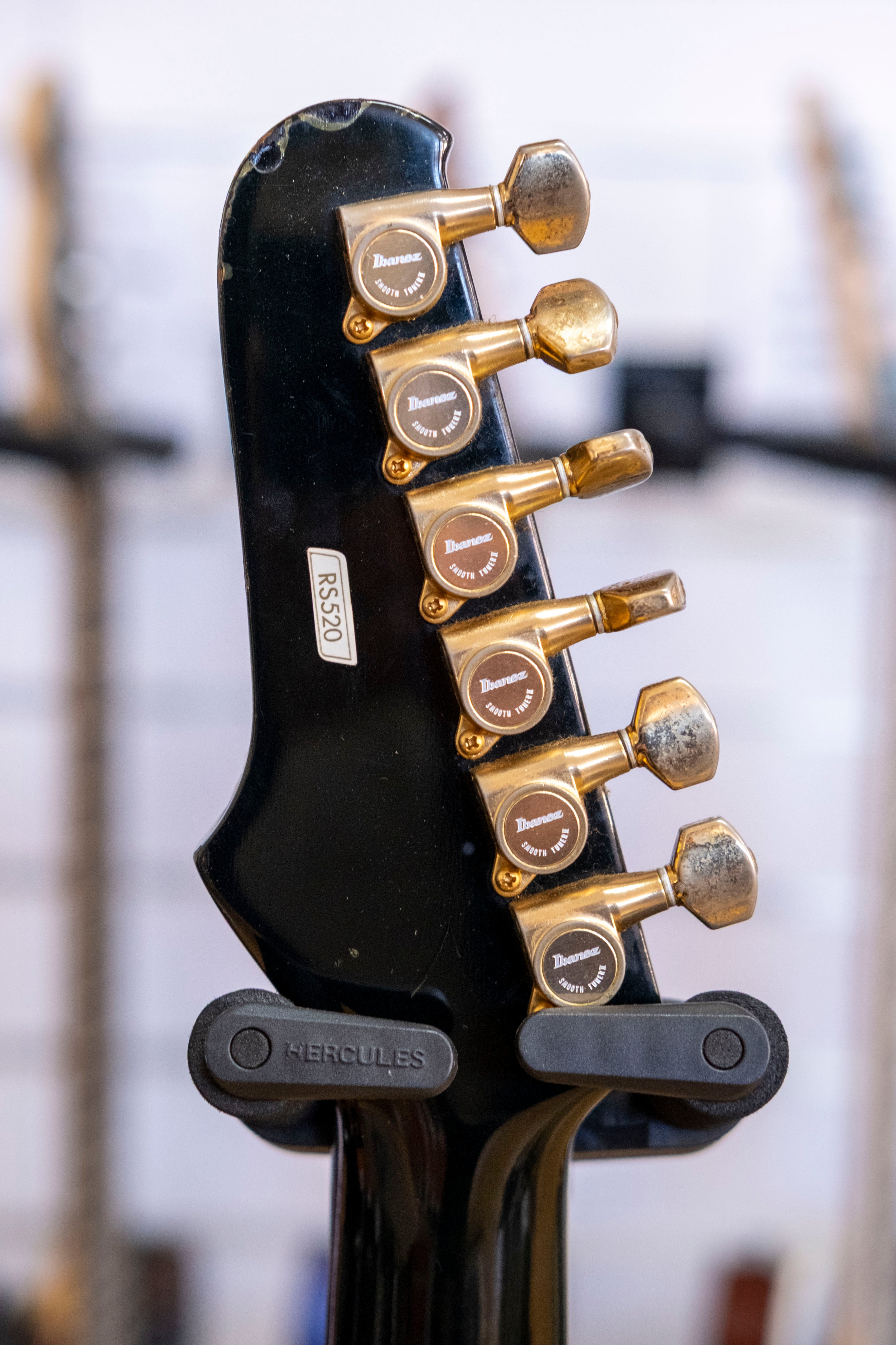 Ibanez RS520 Roadstar II Deluxe Electric Guitar (Black) (Pre-Owned, 1984 MIJ)