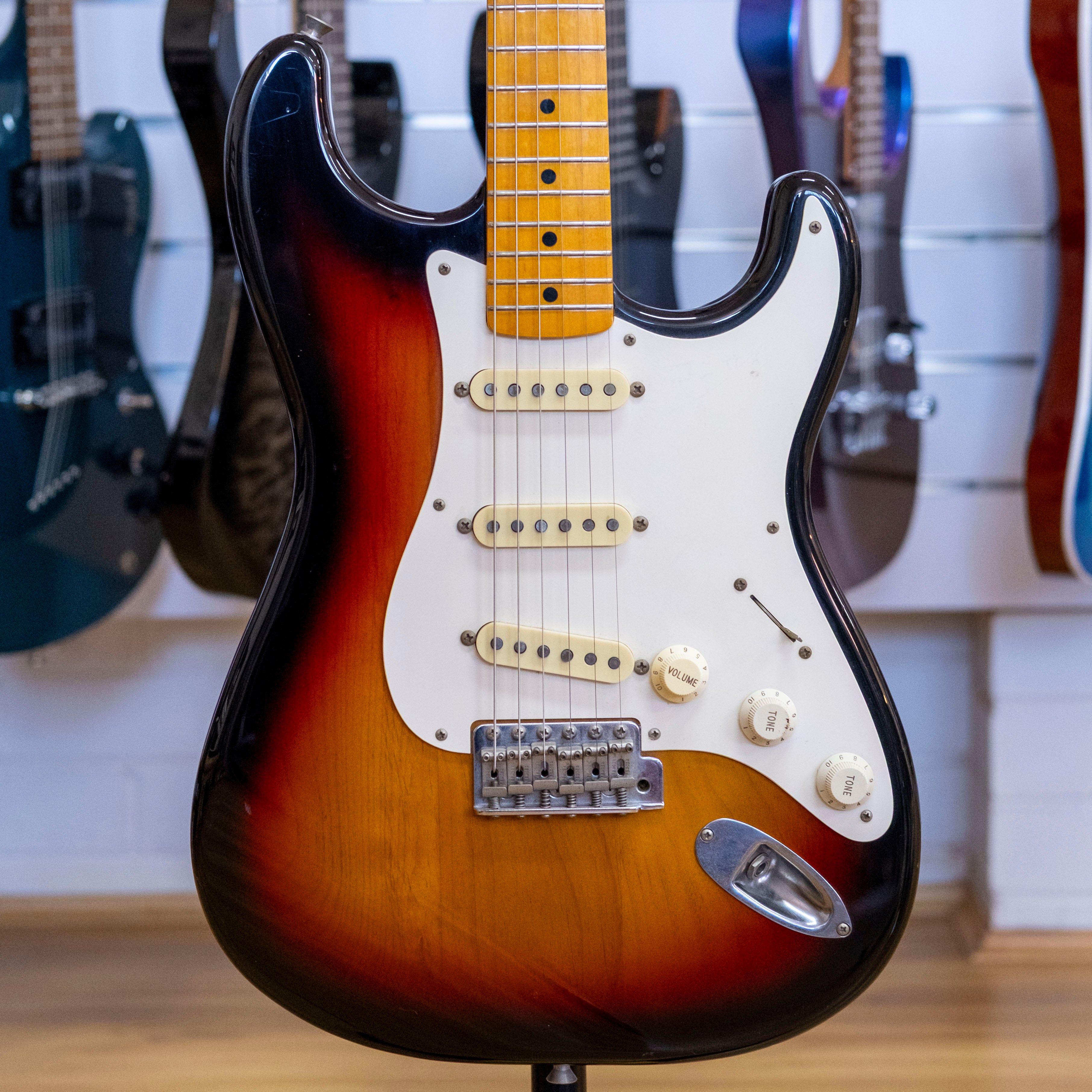 1993 Fender ST-57 '57 Reissue Electric Guitar (3-Tone Sunburst)