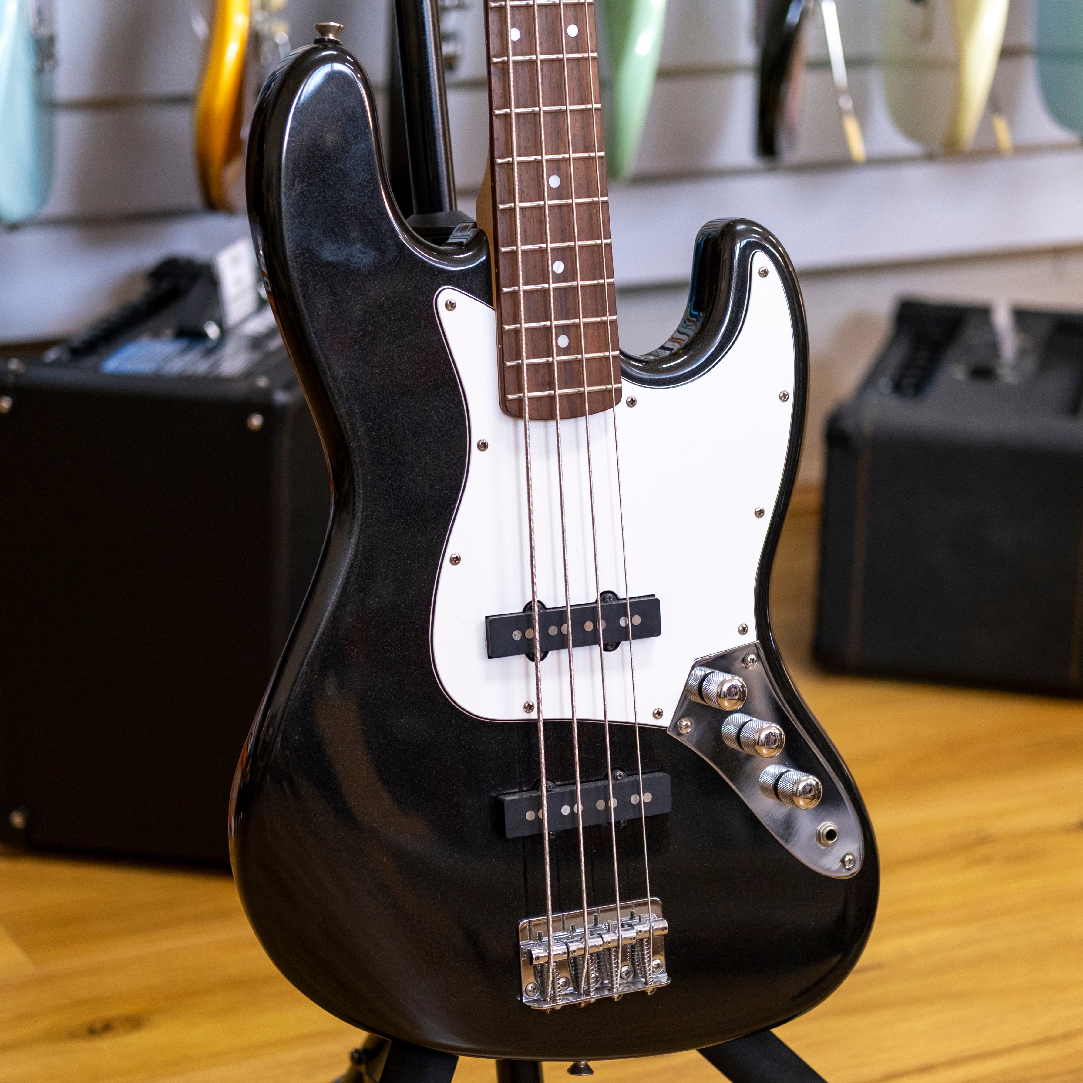 Squier Standard Series Jazz Bass Guitar with Hardcase (Black Sparkle) (Pre-Owned, 2001)