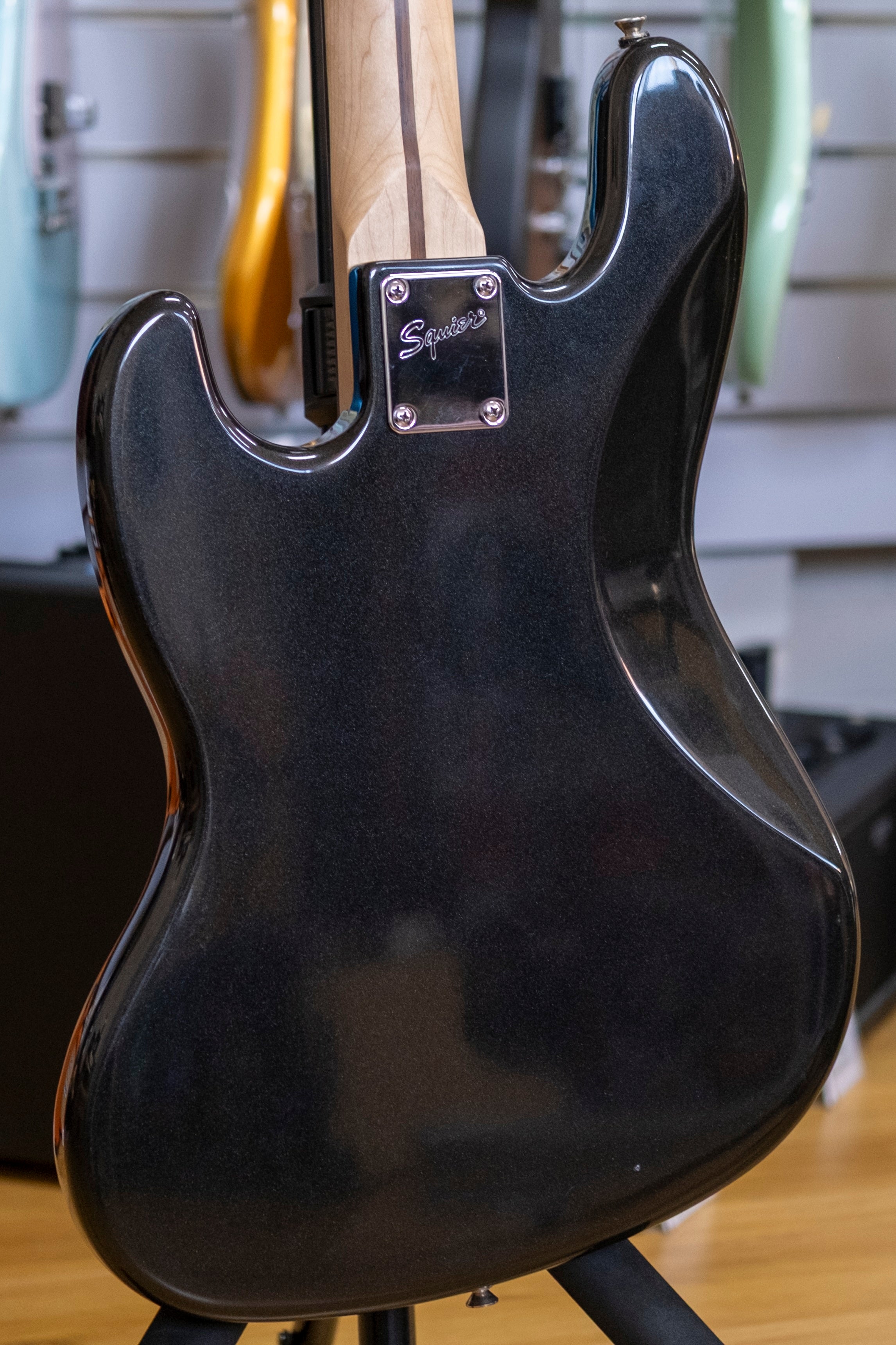 Squier Standard Series Jazz Bass Guitar with Hardcase (Black Sparkle) (Pre-Owned, 2001)