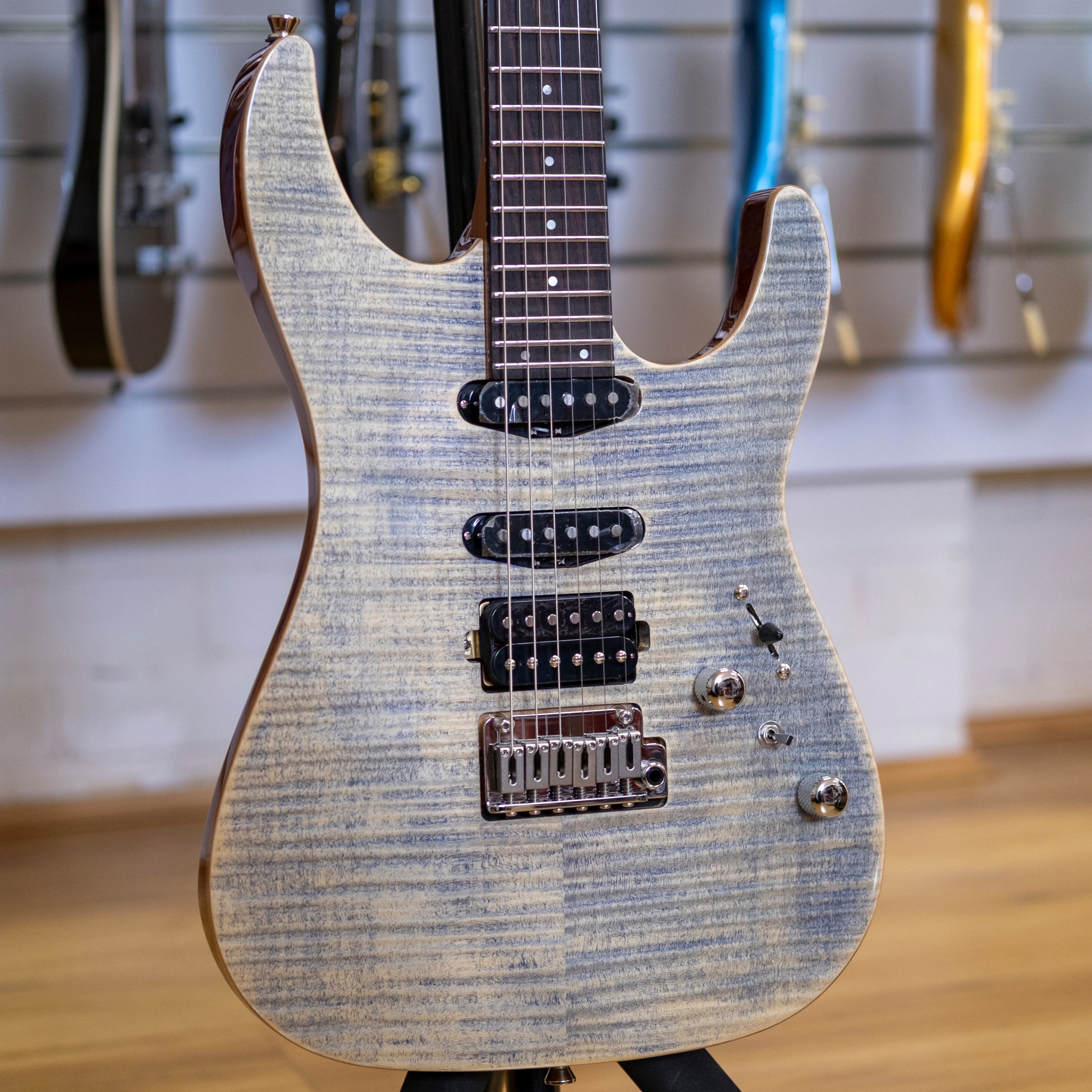 Jet JS-45 Elite Series Quilted Top Electric Guitar with Bag (Indigo Grey)