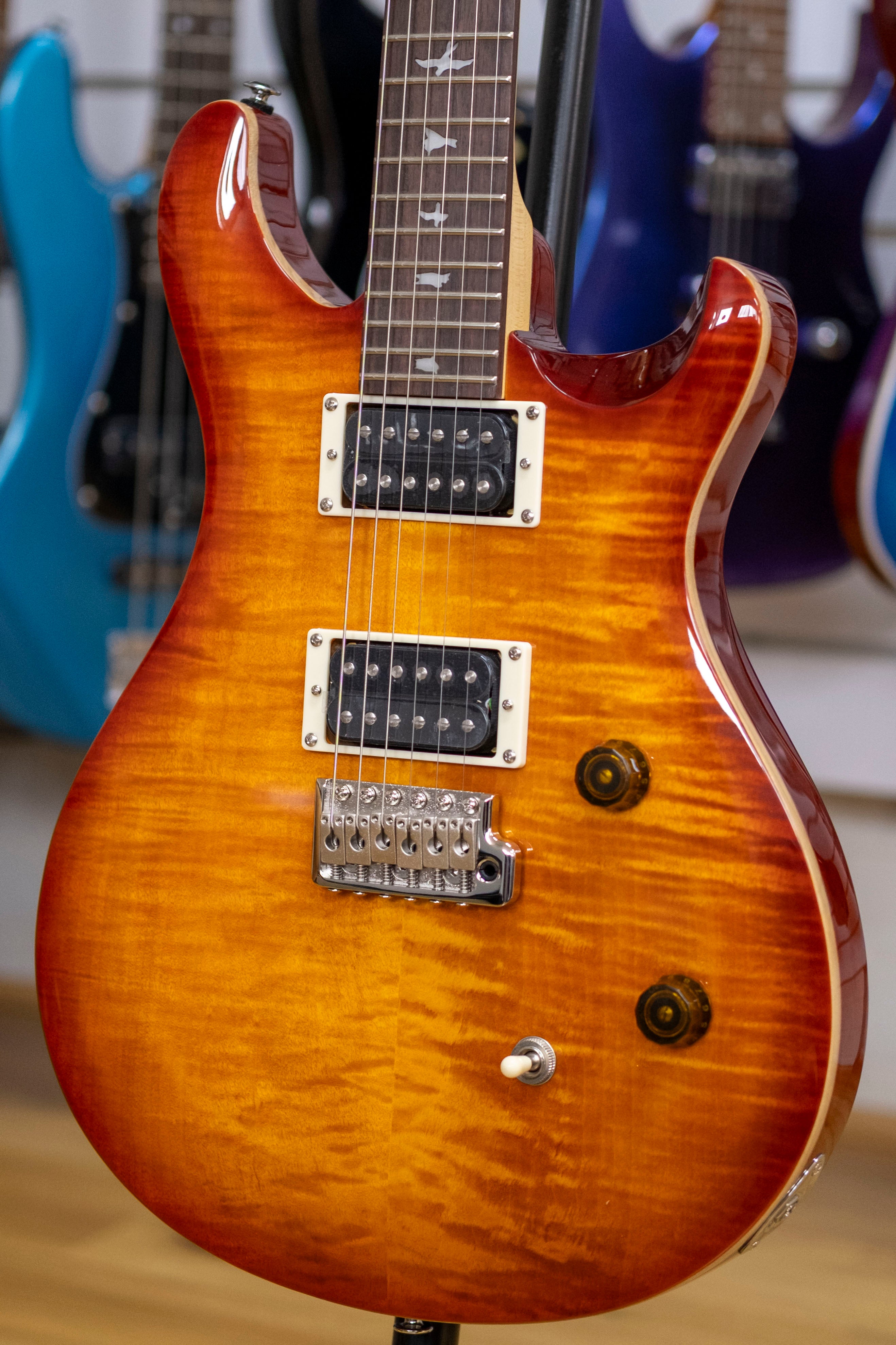 PRS SE CE24 Maple Top Electric Guitar with Gig Bag (Vintage Sunburst)