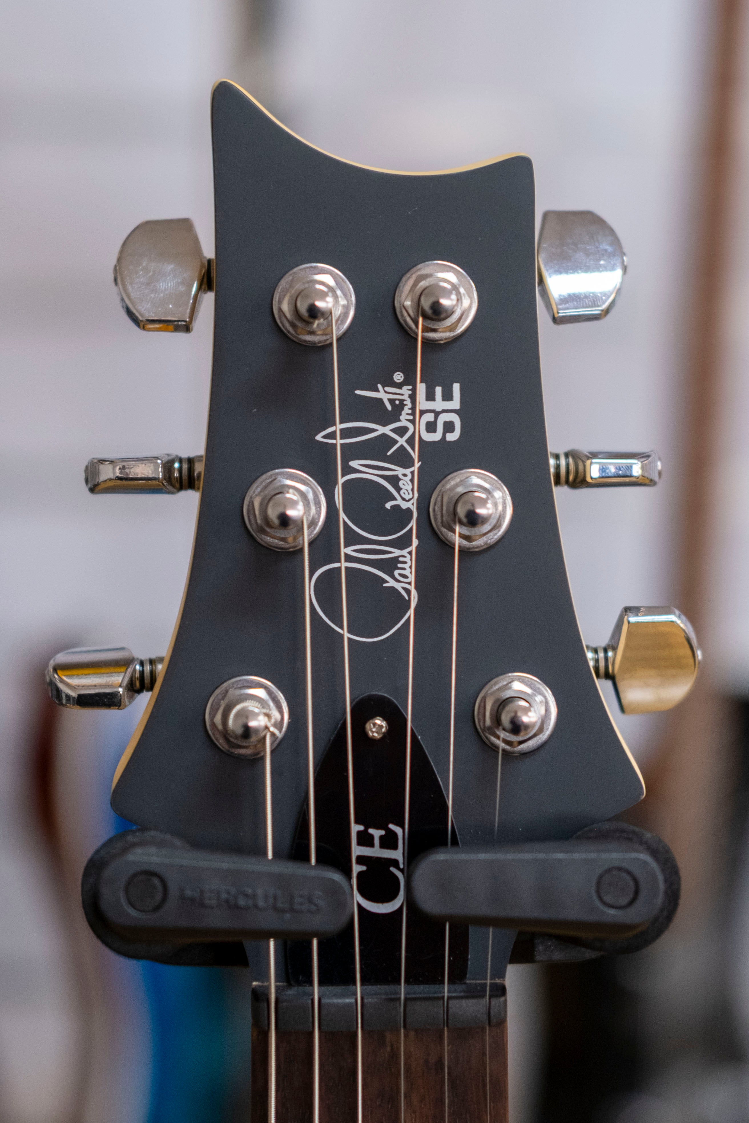 PRS SE CE24 Maple Top Electric Guitar with Gig Bag (Vintage Sunburst)