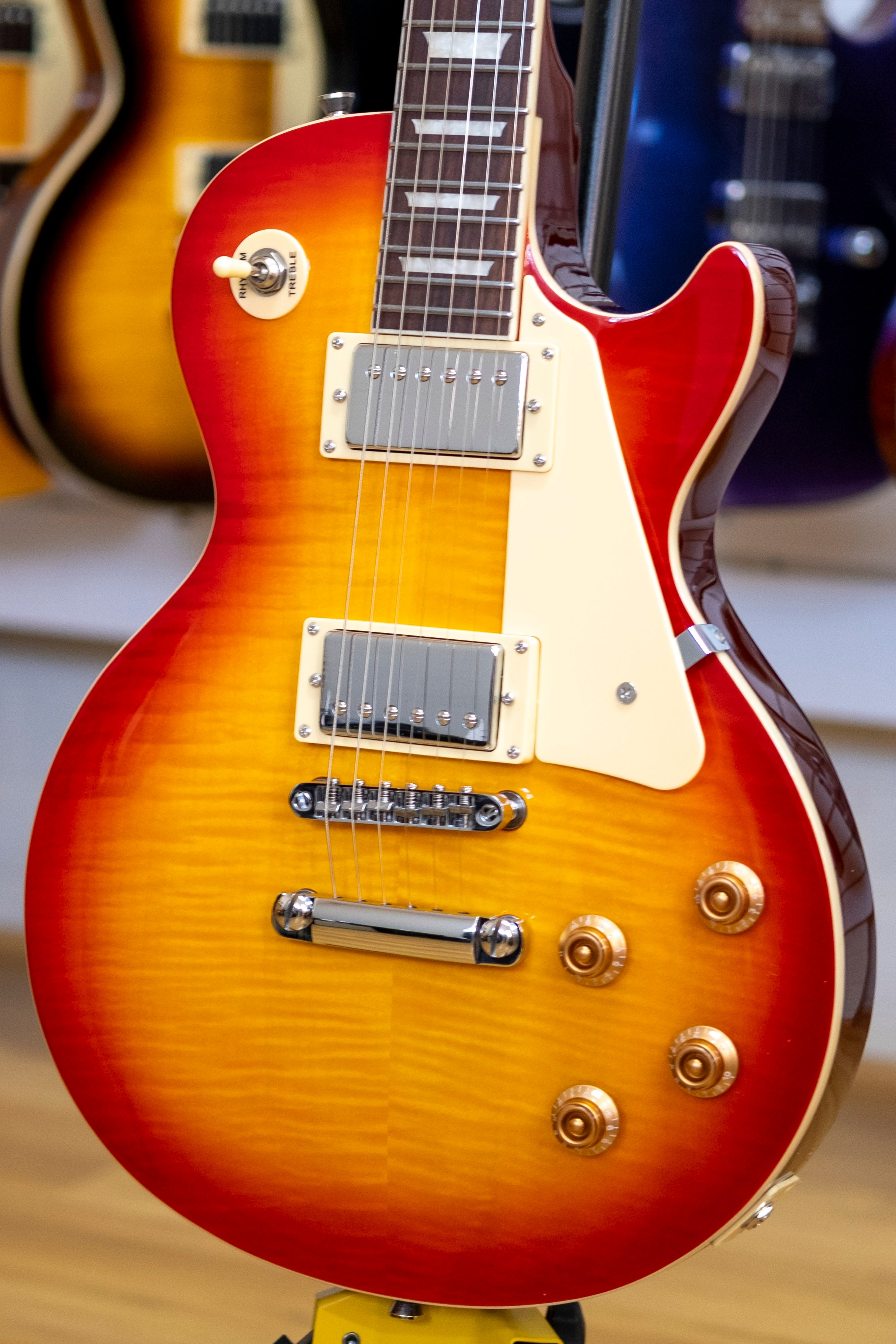 Jet JL-500 Electric Guitar (Heritage Cherry)