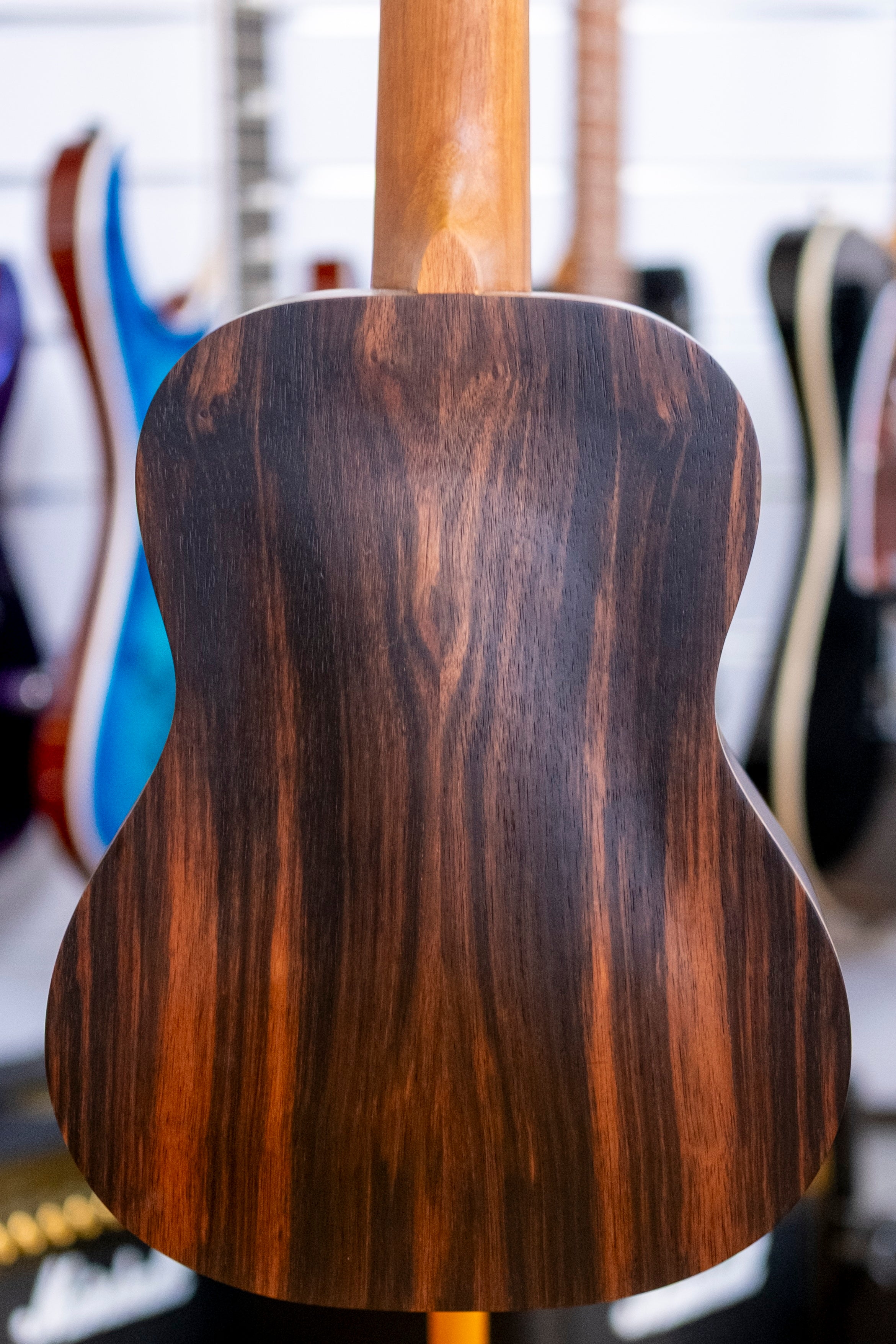 Tanglewood Tiare Series Tenor Ukulele with Bag (All Ebony)