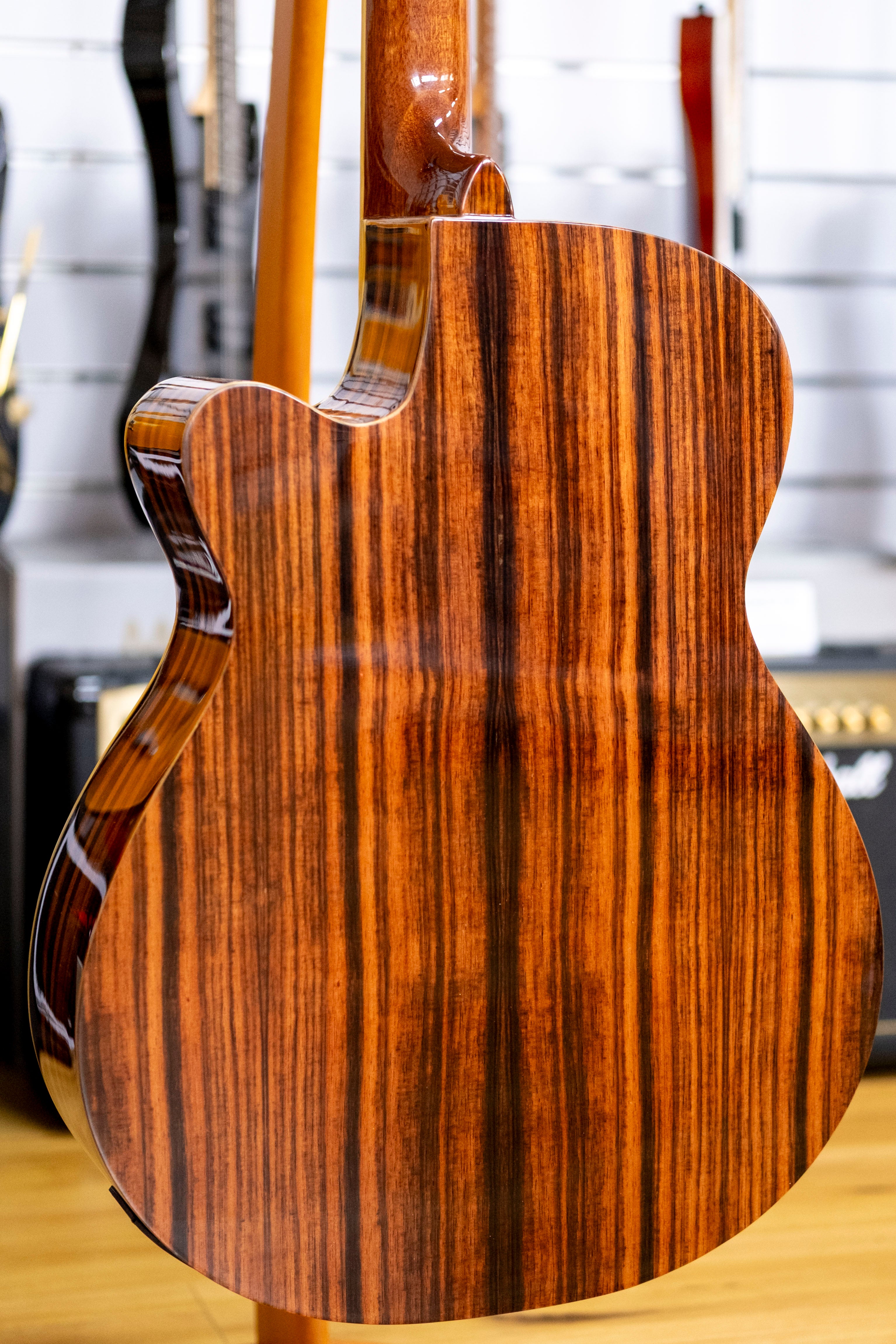 Martinez 51 Series Superfolk Acoustic Electric Guitar (Amara Ebony)