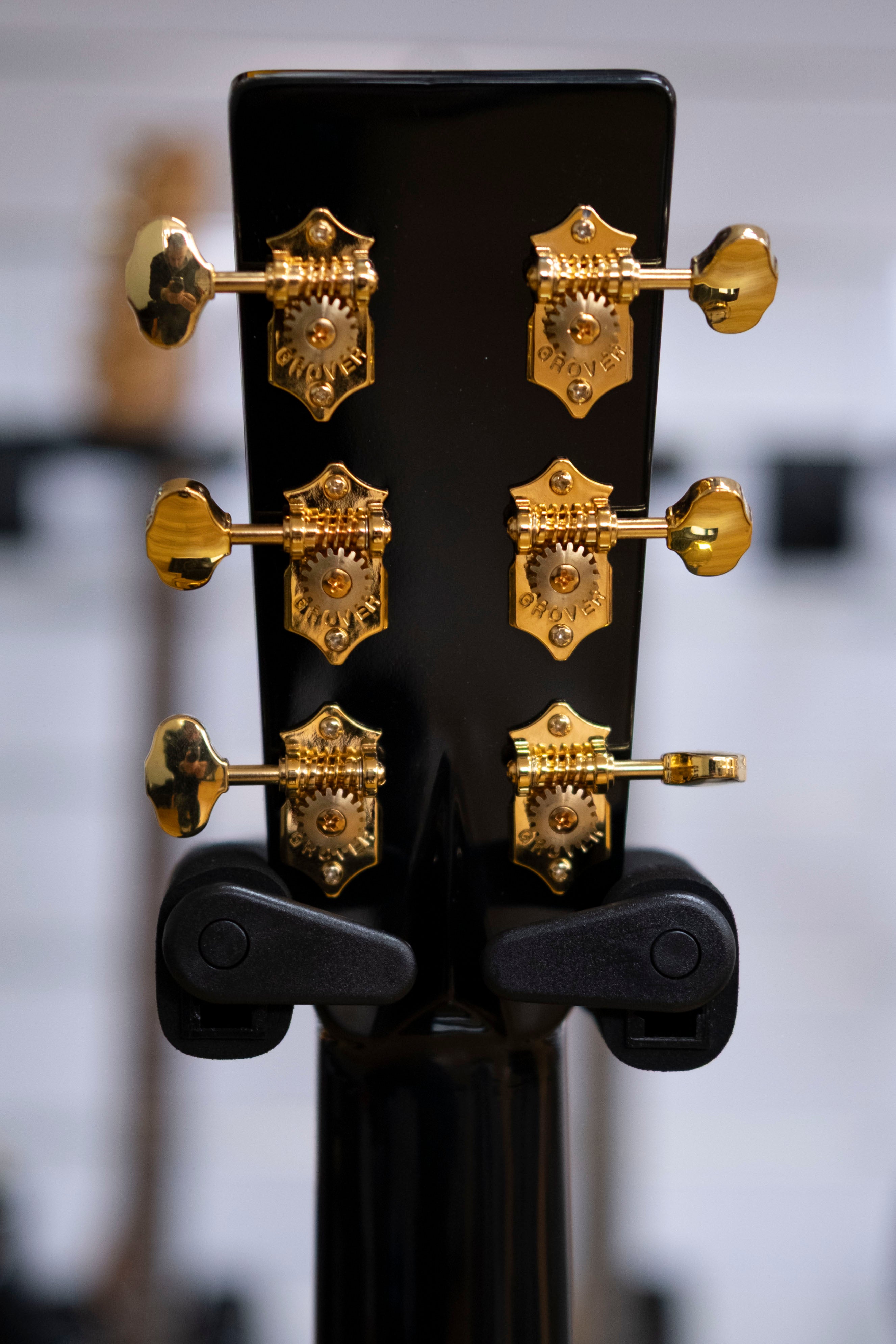 Sigma DT-42 Nashville Special Edition Dreadnought Acoustic Electric Guitar with Bag (Black)