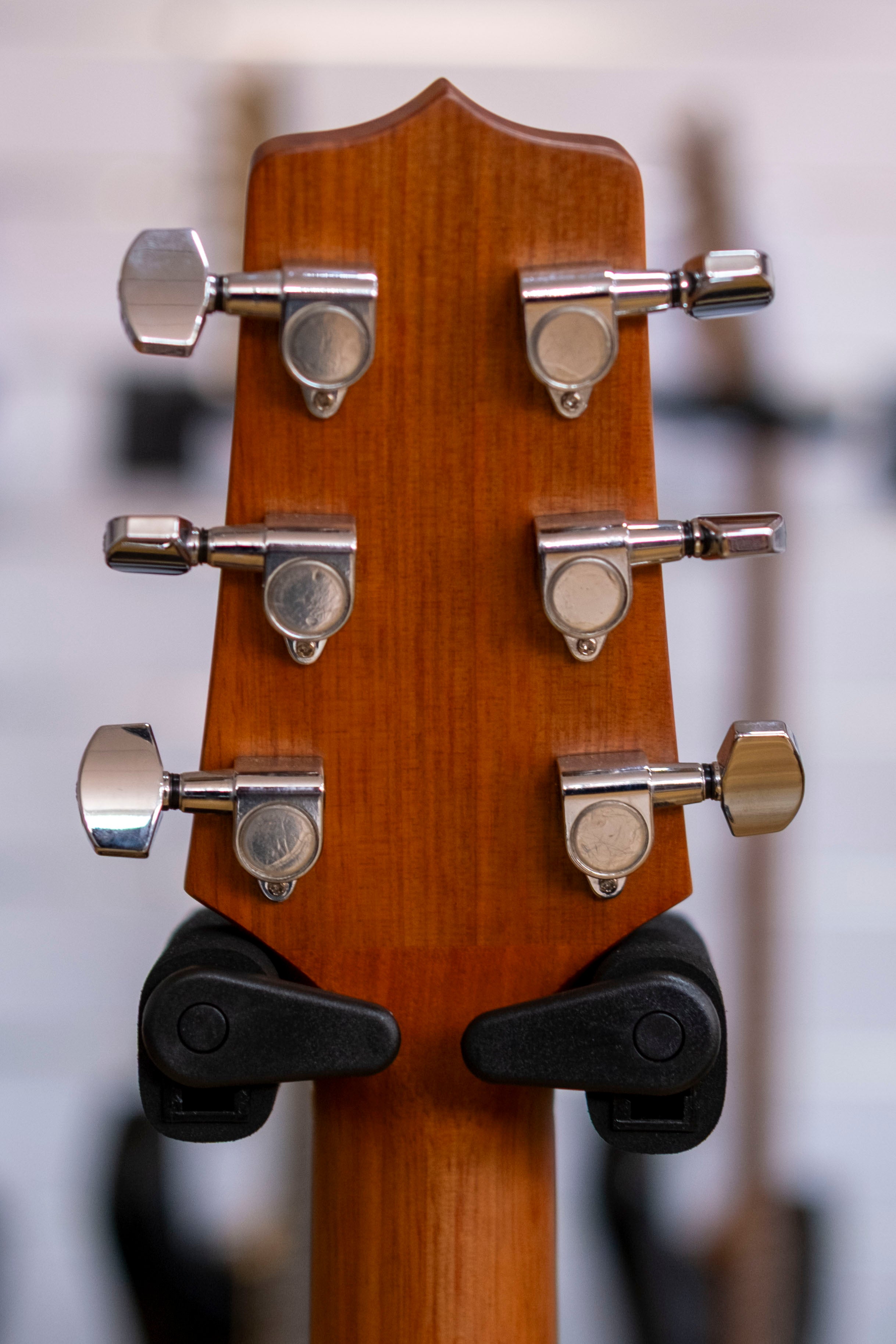 Takamine G11 Series NEX Acoustic Electric Guitar (Mahogany)