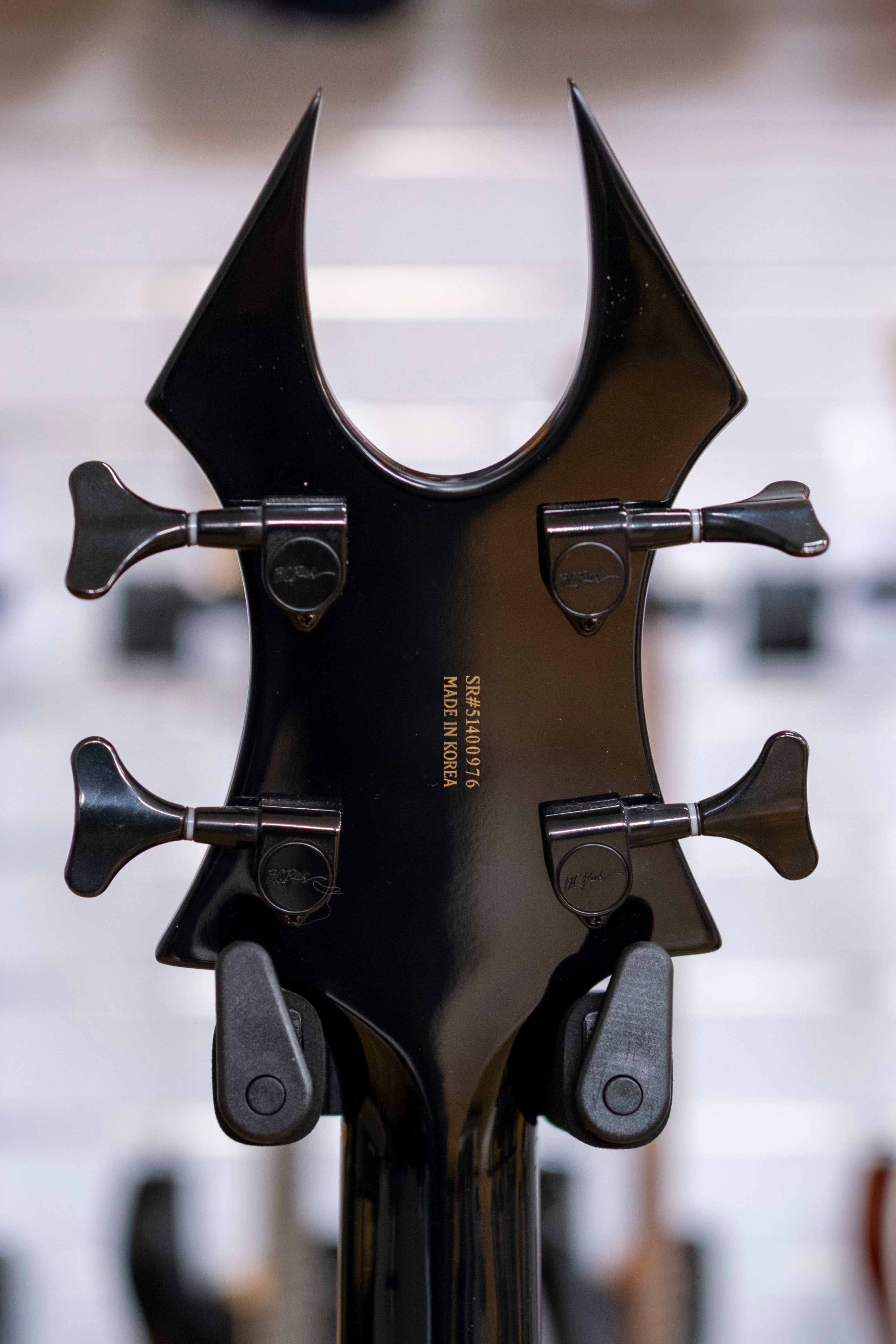 BC Rich Special Edition Virgo Bass Guitar with Coffin Case (Black) (Pre-Owned, 2006)