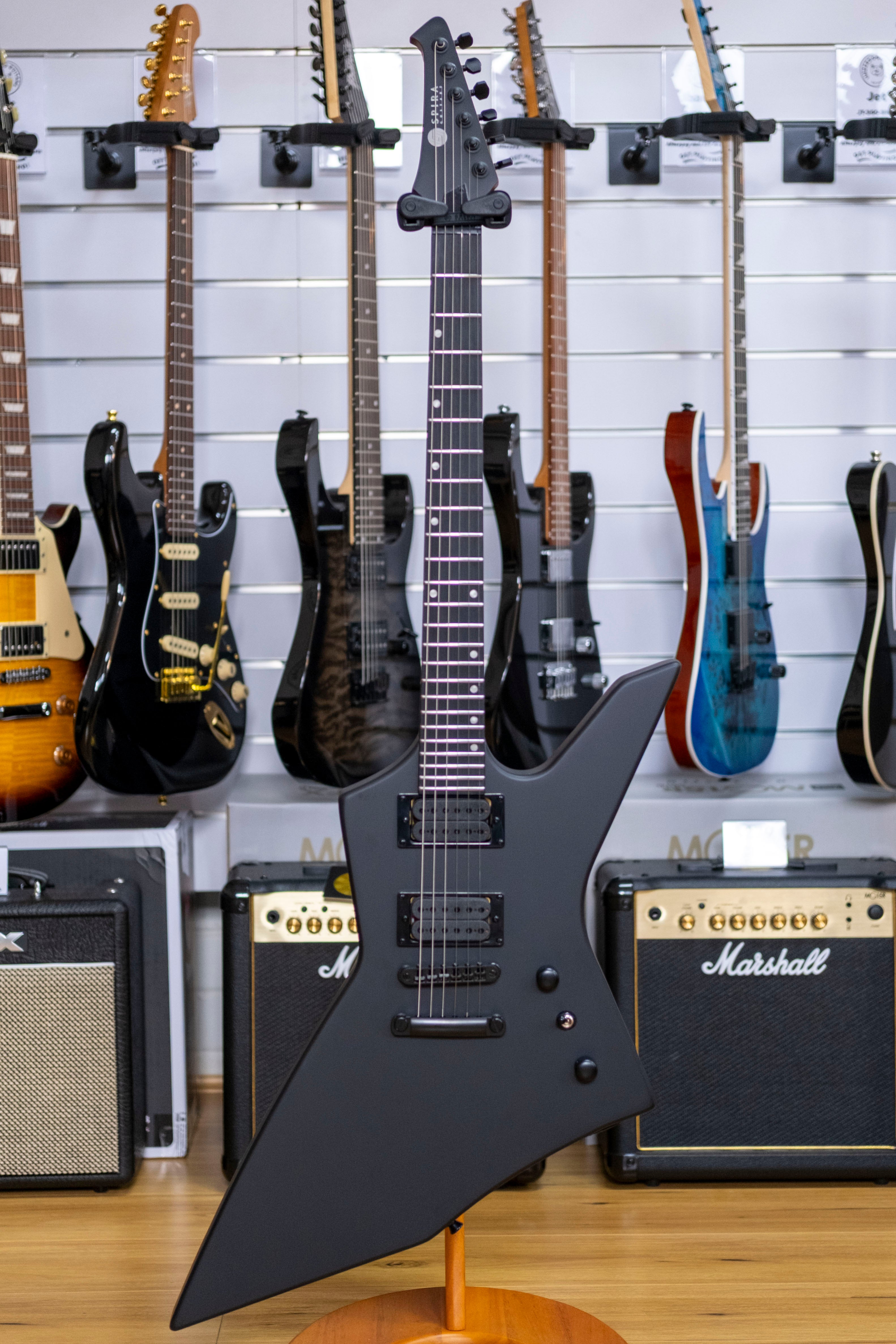 Spira X-400 Electric Guitar (Satin Black)