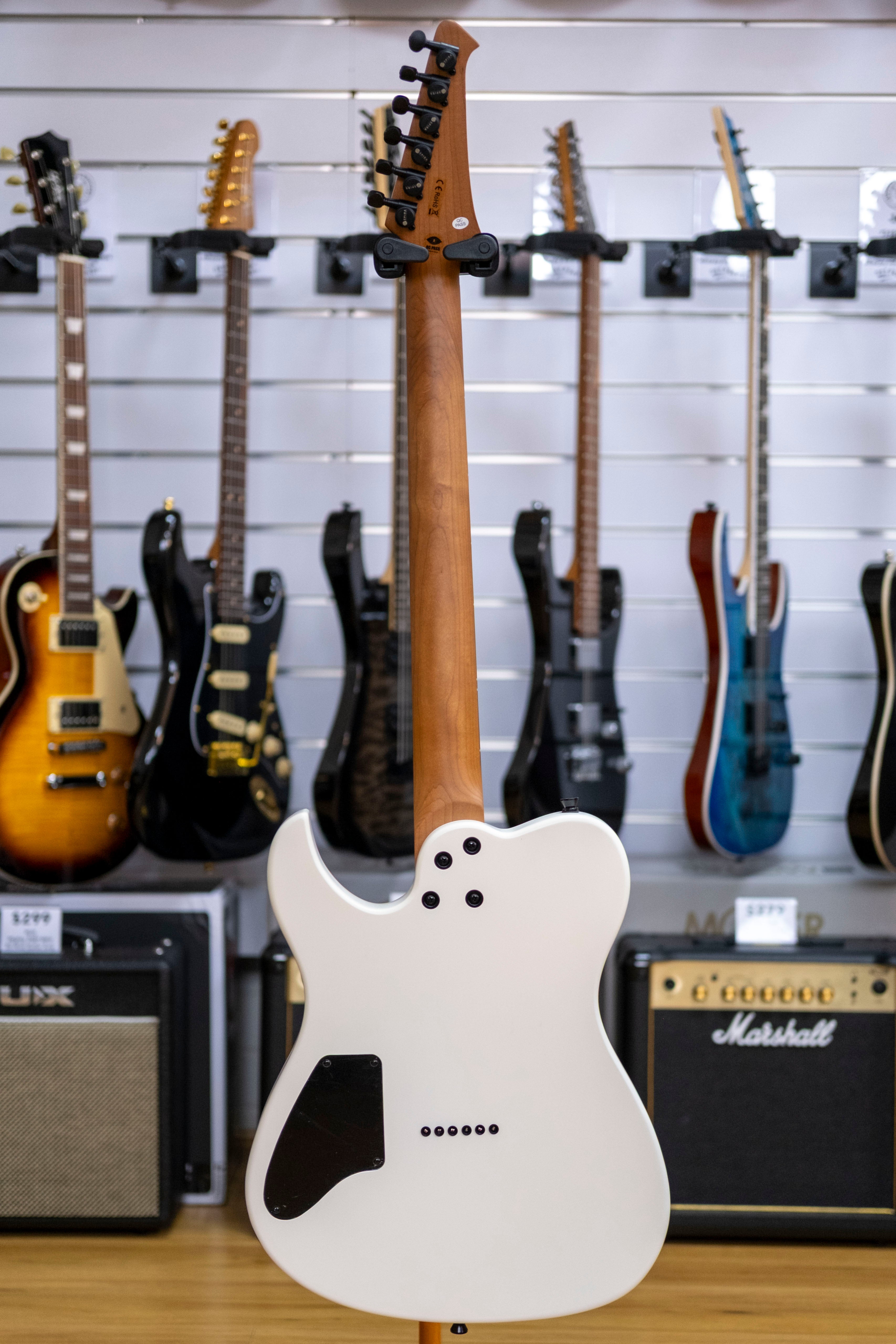 Spira T-400 Electric Guitar (Satin White)