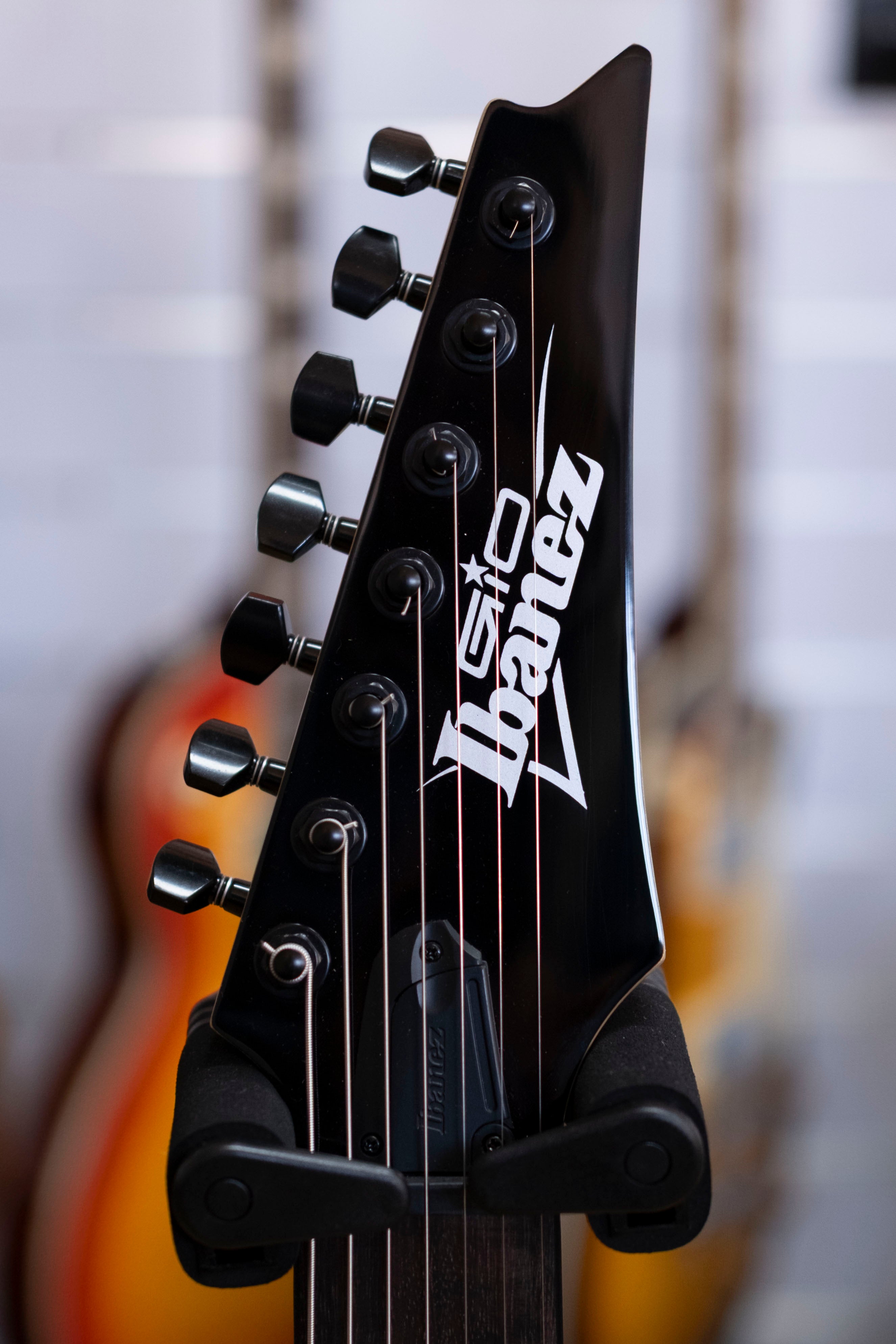 Ibanez Gio RG7221QA 7-String Electric Guitar (Transparent Black Sunburst)