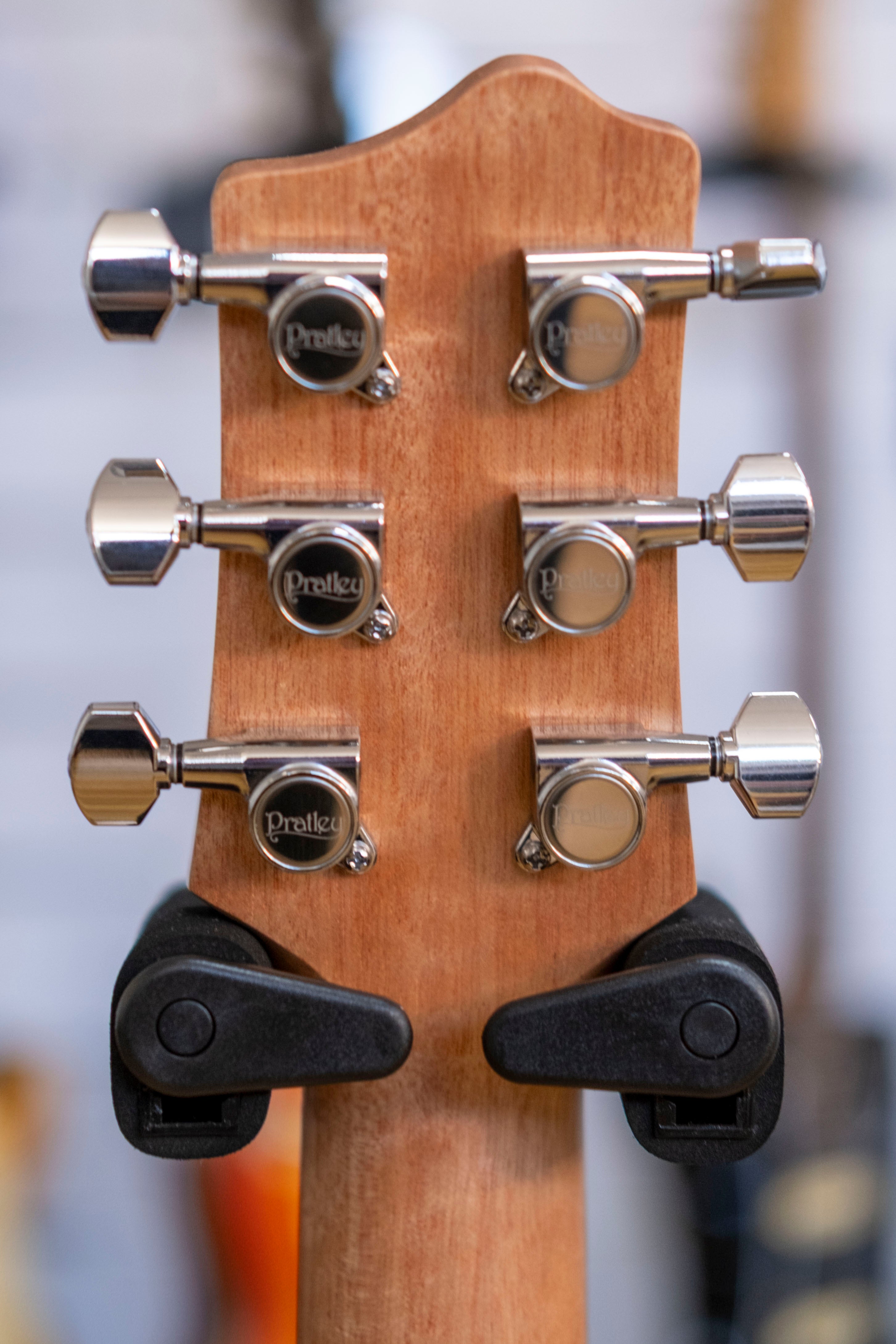 Pratley Classic Series OM Acoustic Electric Guitar with Case (All Solid Maple)