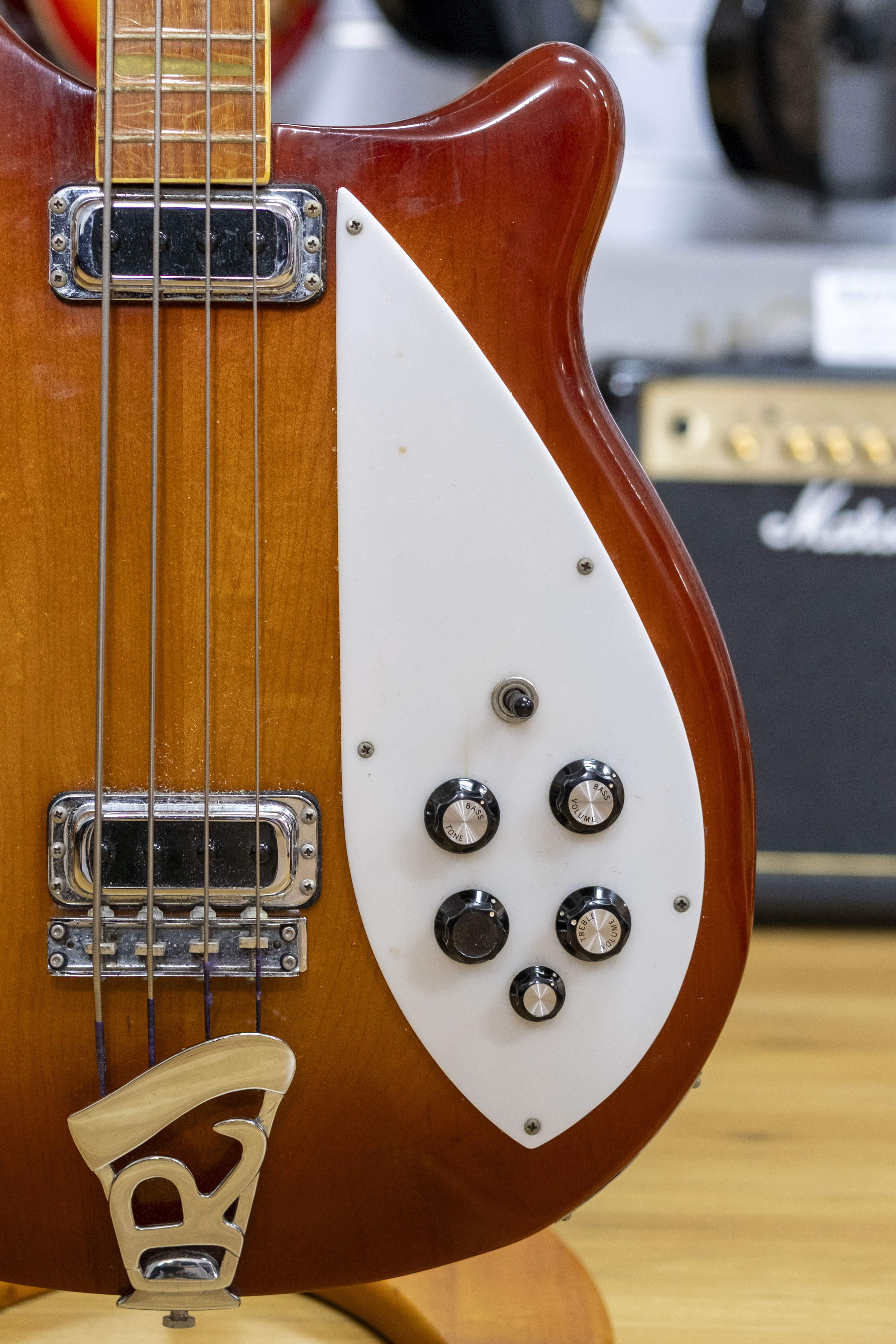 Rickenbacker 4005 Semi-Hollow Bass Guitar (Autumn Glow) (Pre-Owned, 1981)