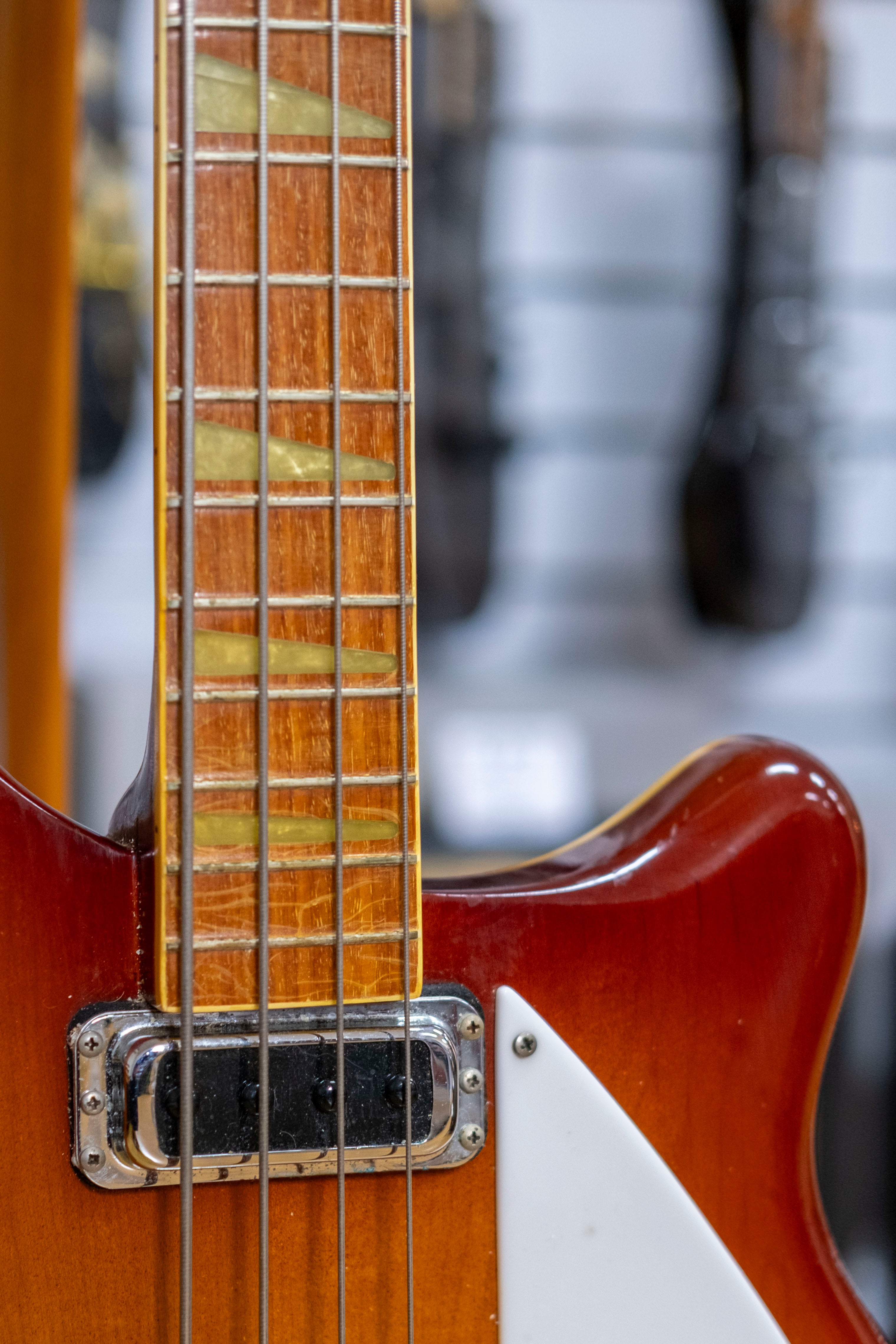 Rickenbacker 4005 Semi-Hollow Bass Guitar (Autumn Glow) (Pre-Owned, 1981)