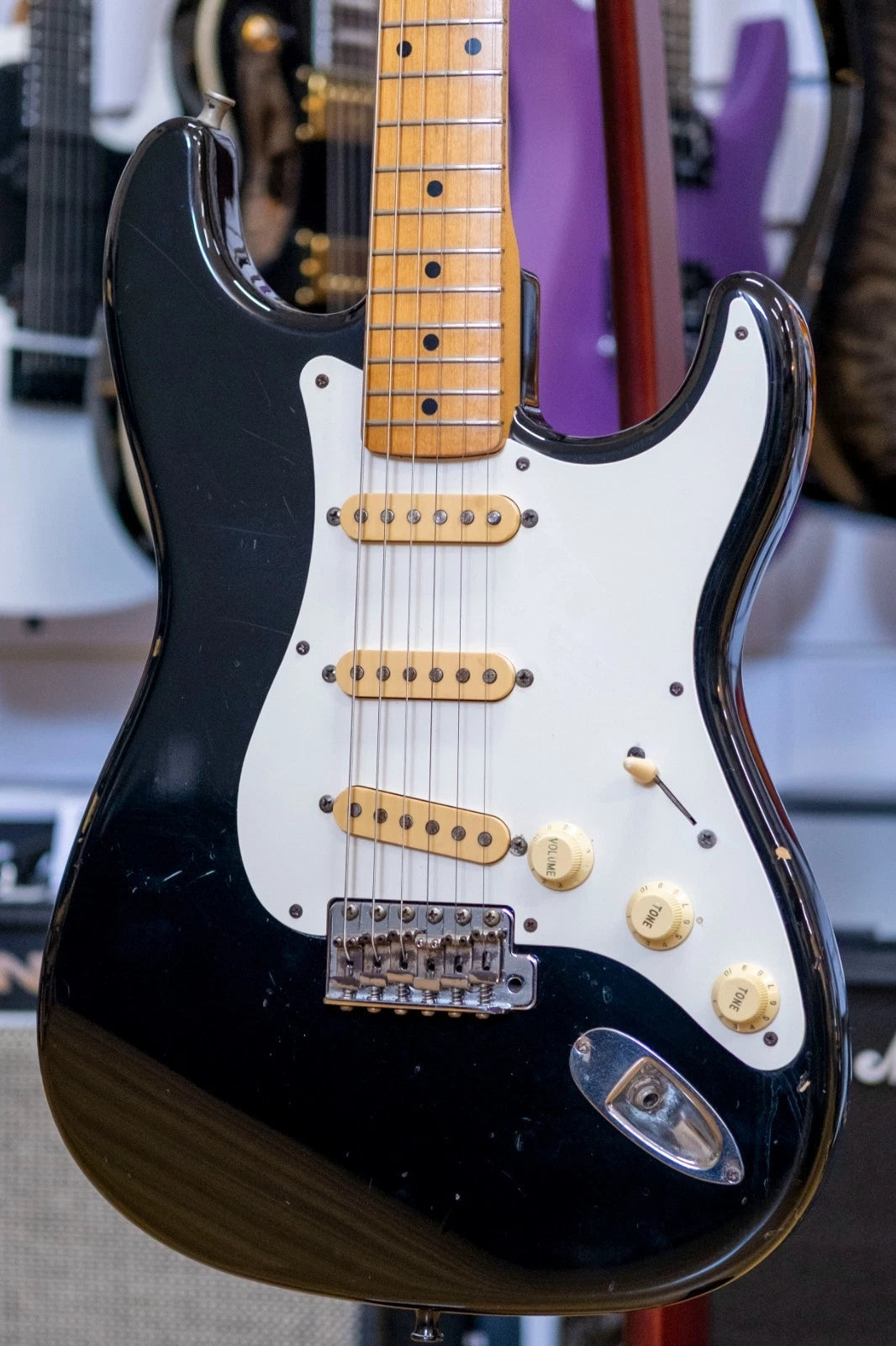 Fernandes LE-1Z Electric Guitar (Black) (Pre-Owned, MIJ)