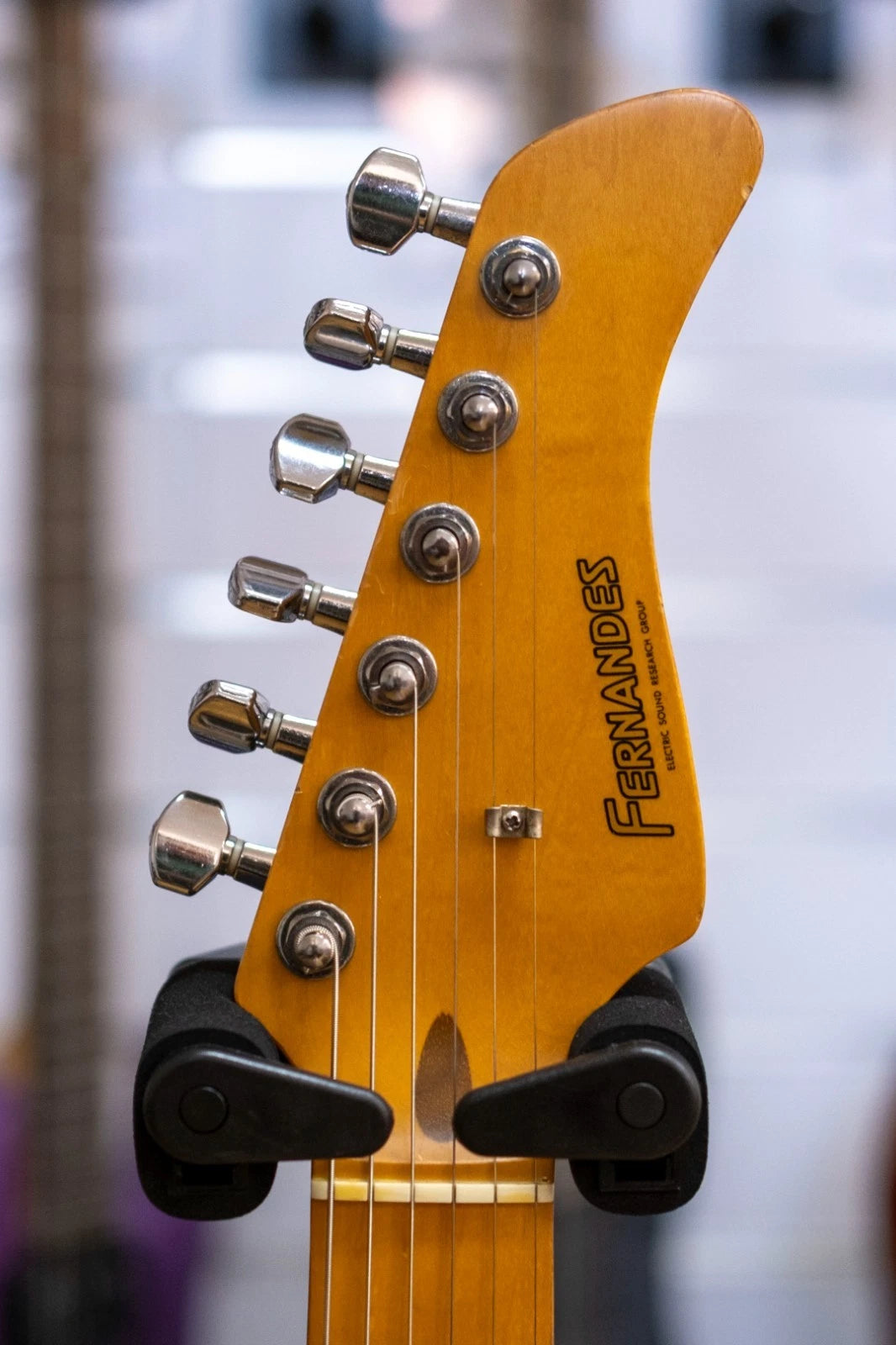 Fernandes LE-1Z Electric Guitar (Black) (Pre-Owned, MIJ)