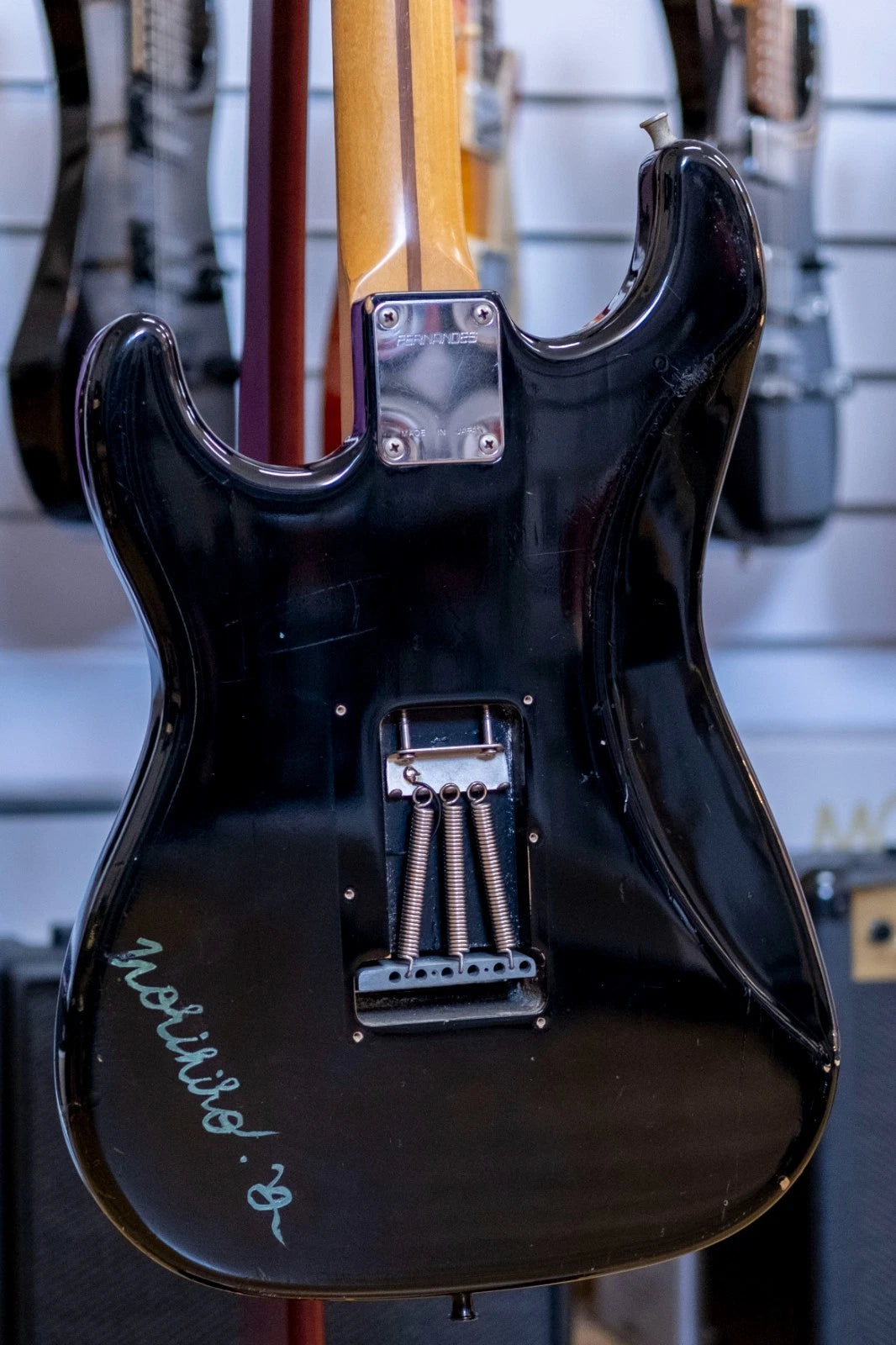 Fernandes LE-1Z Electric Guitar (Black) (Pre-Owned, MIJ)