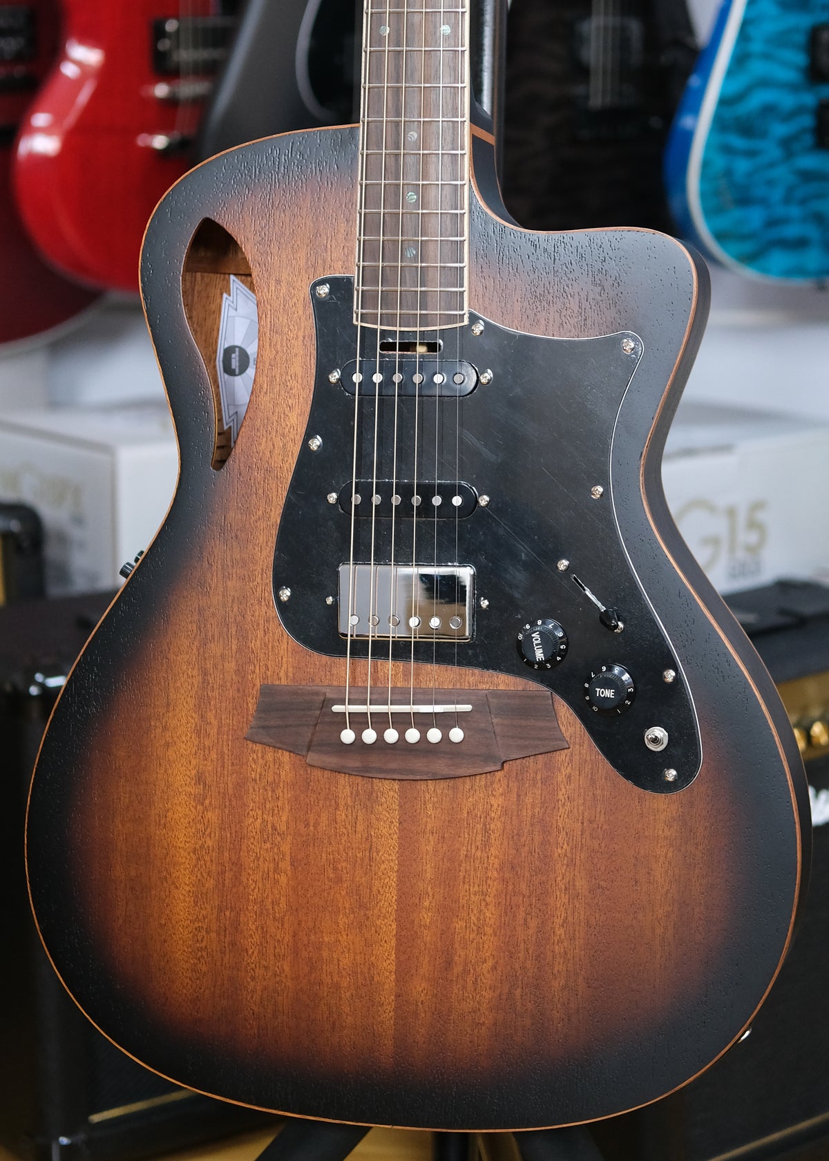 Cole Clark Studio True Hybrid Acoustic Electric Guitar with Deluxe Gig Bag (All Solid Mahogany)
