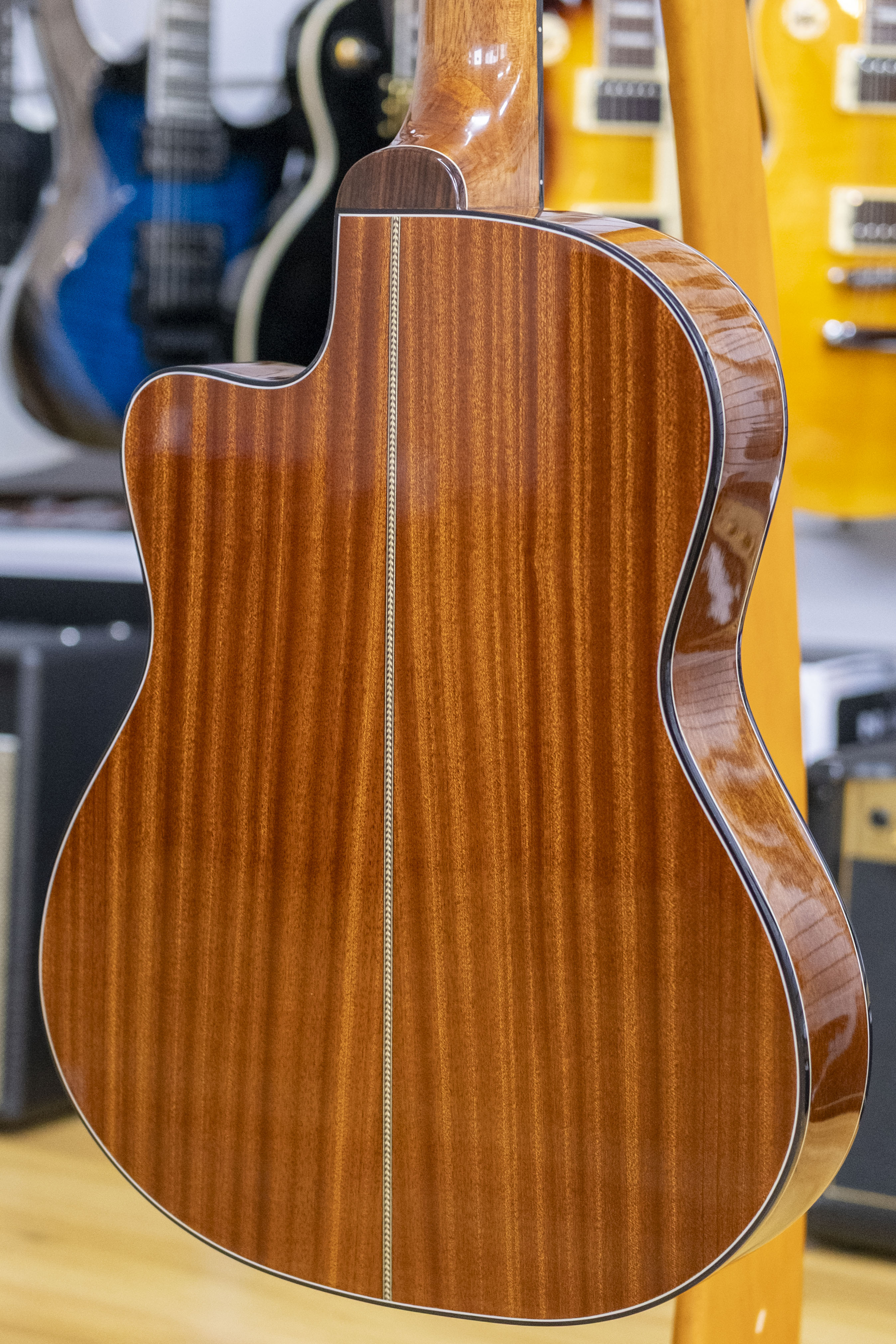 Timberidge 70 Series Thinline Electric Classical Guitar (Pre-Owned)
