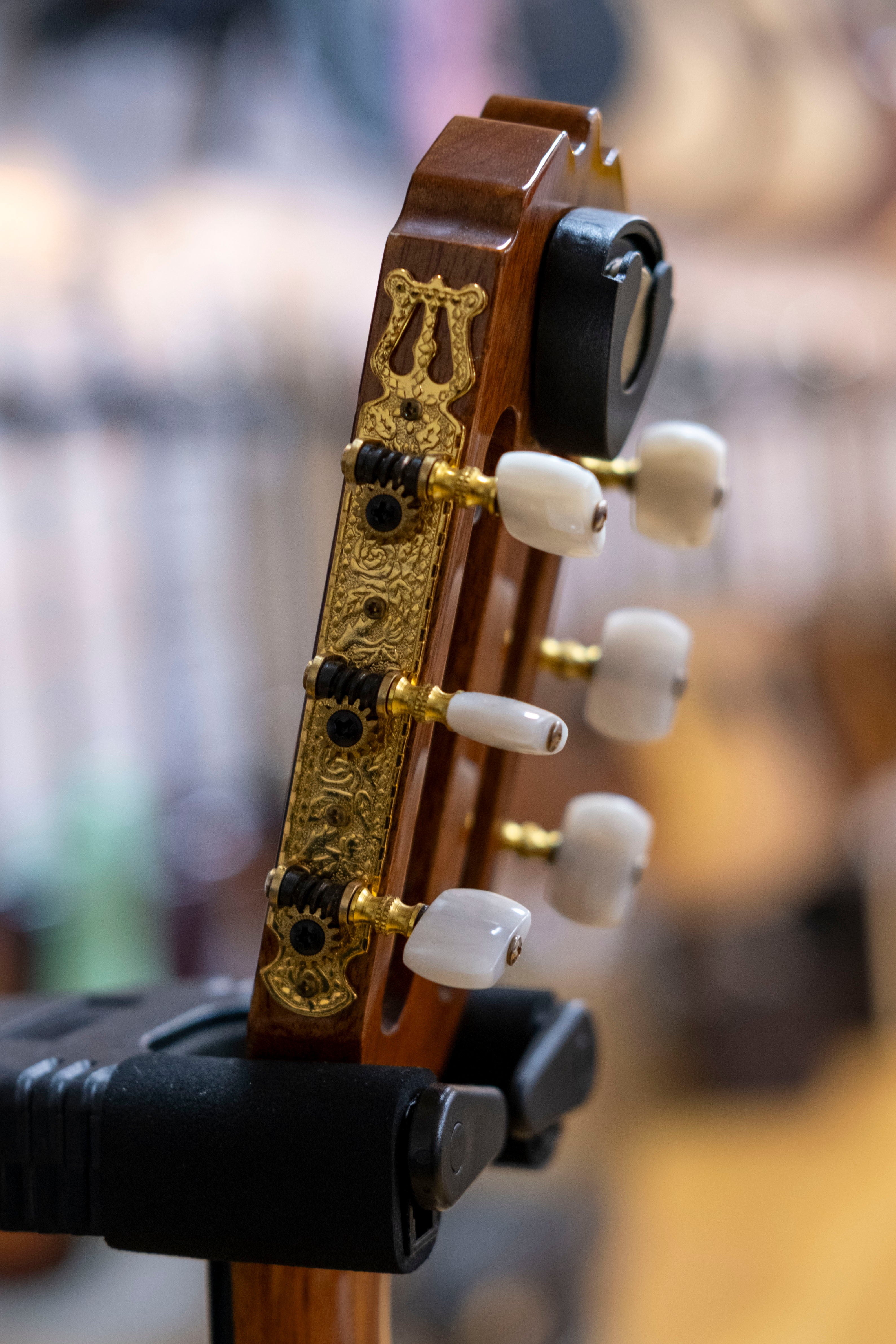 Timberidge 70 Series Thinline Electric Classical Guitar (Pre-Owned)