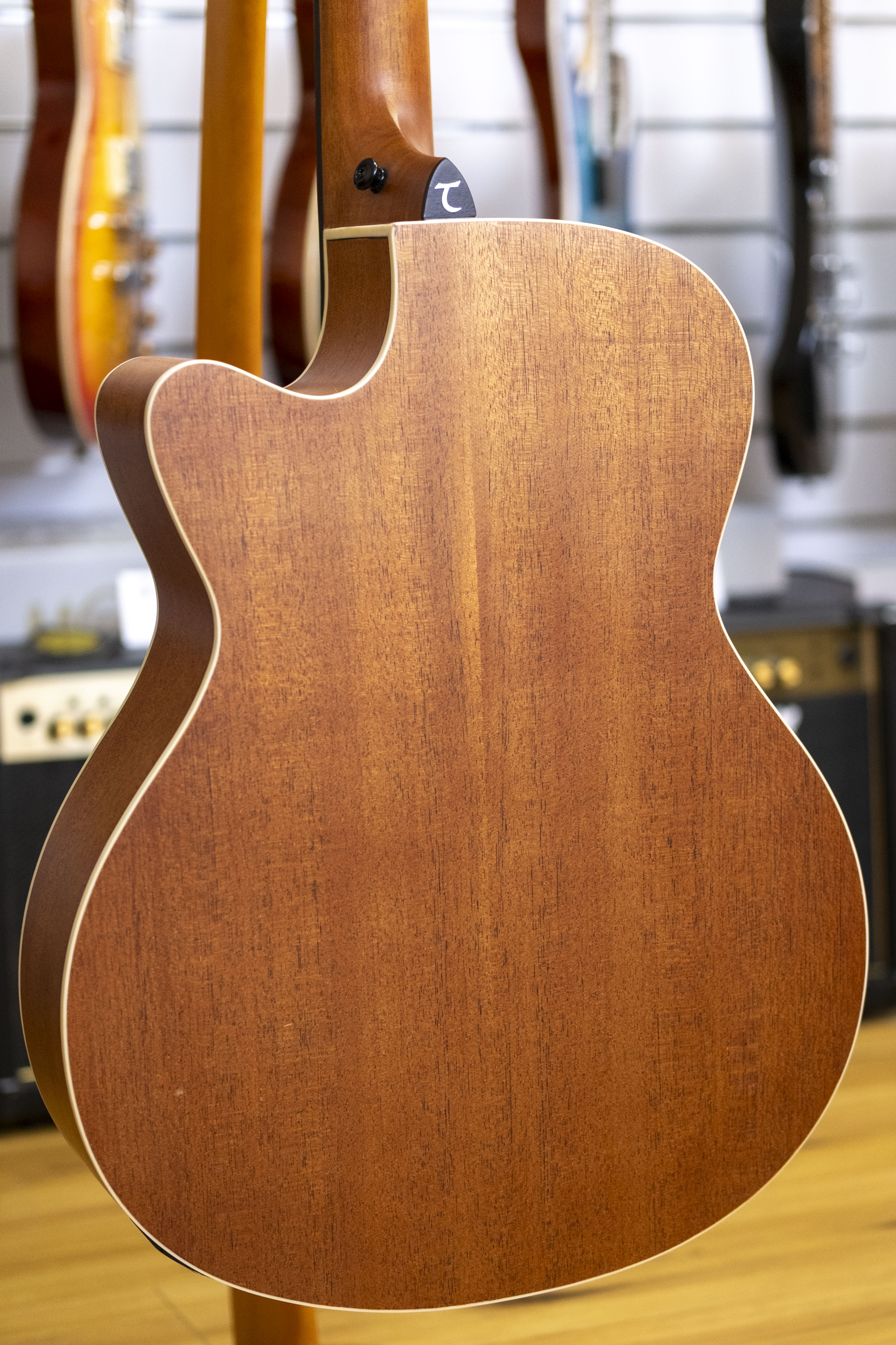 Tanglewood Strada Limited Edition Super Folk Acoustic Electric Guitar (Spruce)