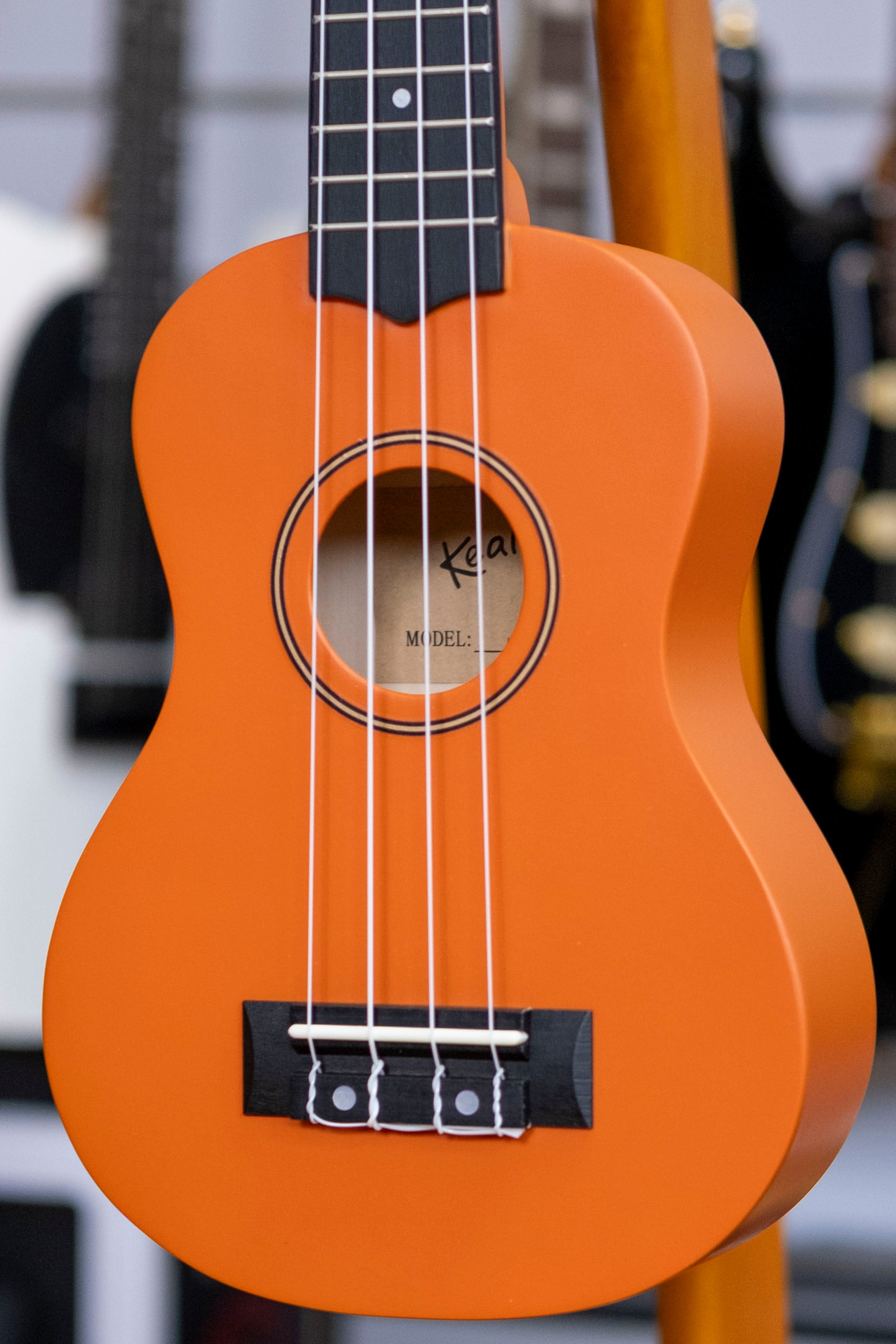 Kealoha Soprano Ukulele with Bag (Orange)