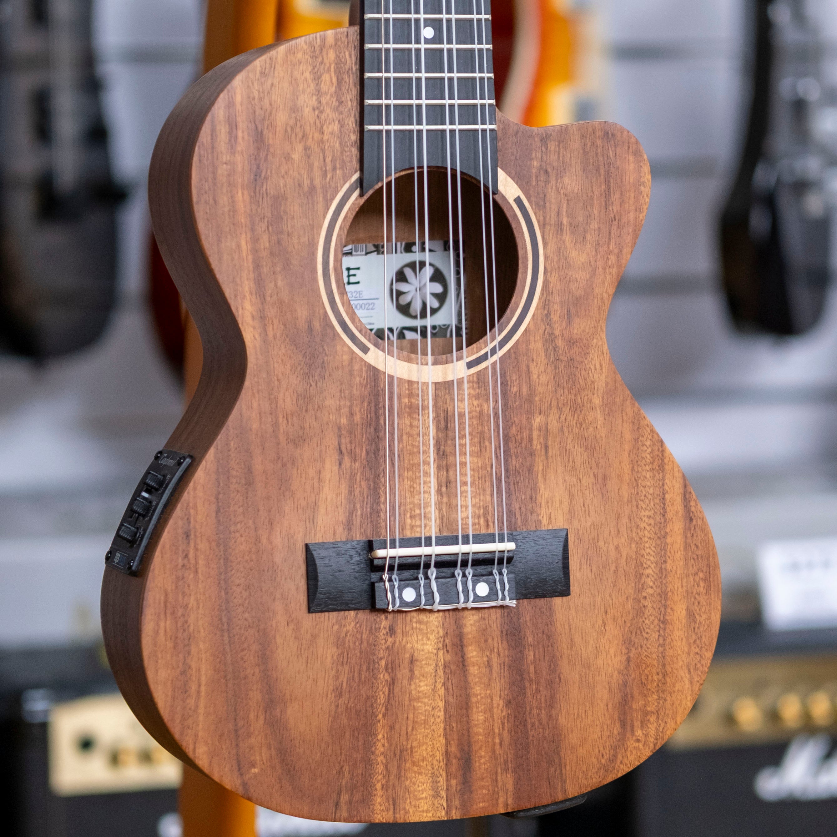 Tanglewood Tiare Series 8-String Electric Tenor Ukulele (Koa)