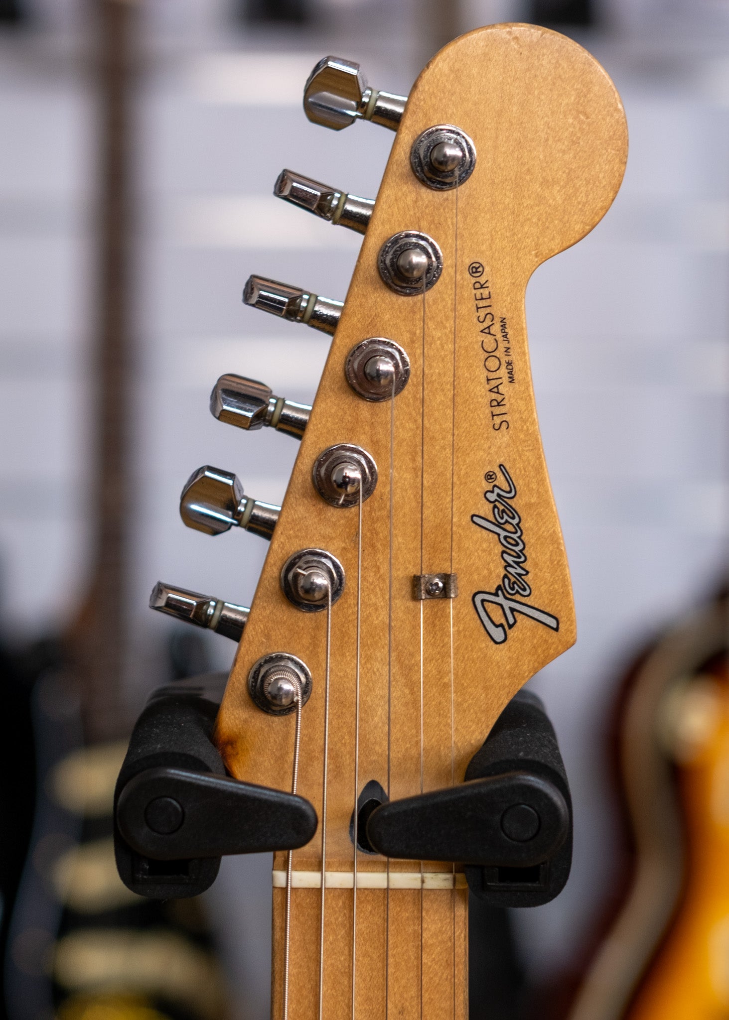 Fender ST-43 Stratocaster Electric Guitar (Black) (Pre-Owned, 1994 MIJ)