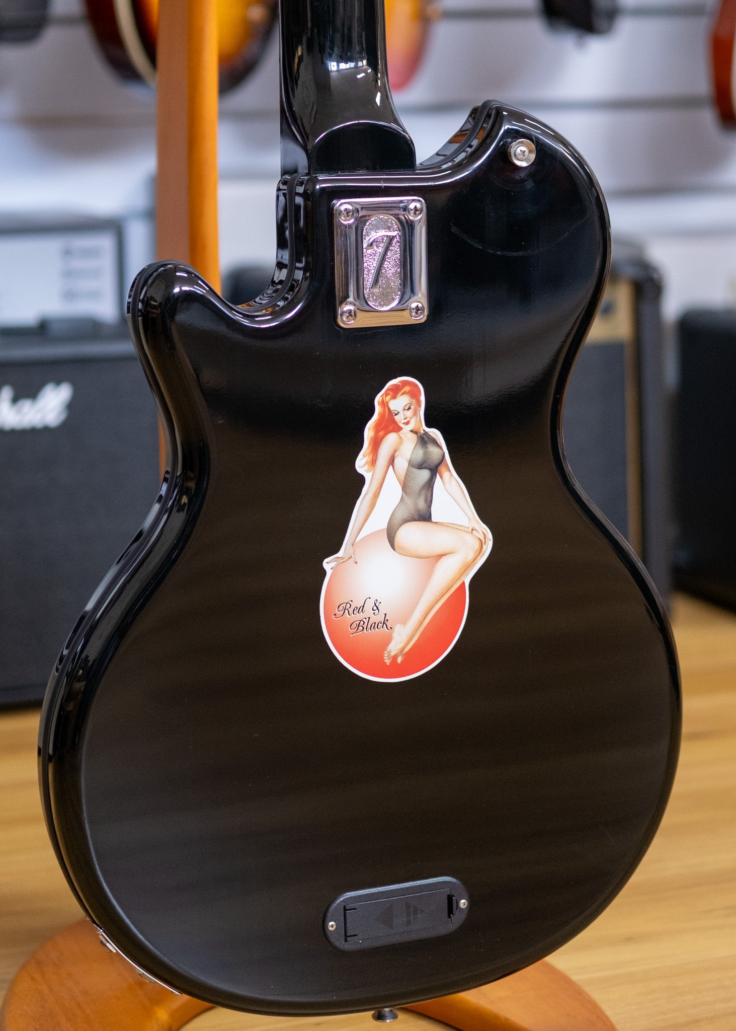 Italia Mondial Classic Bass Guitar (Black) (Pre-Owned, 2012 MIK)