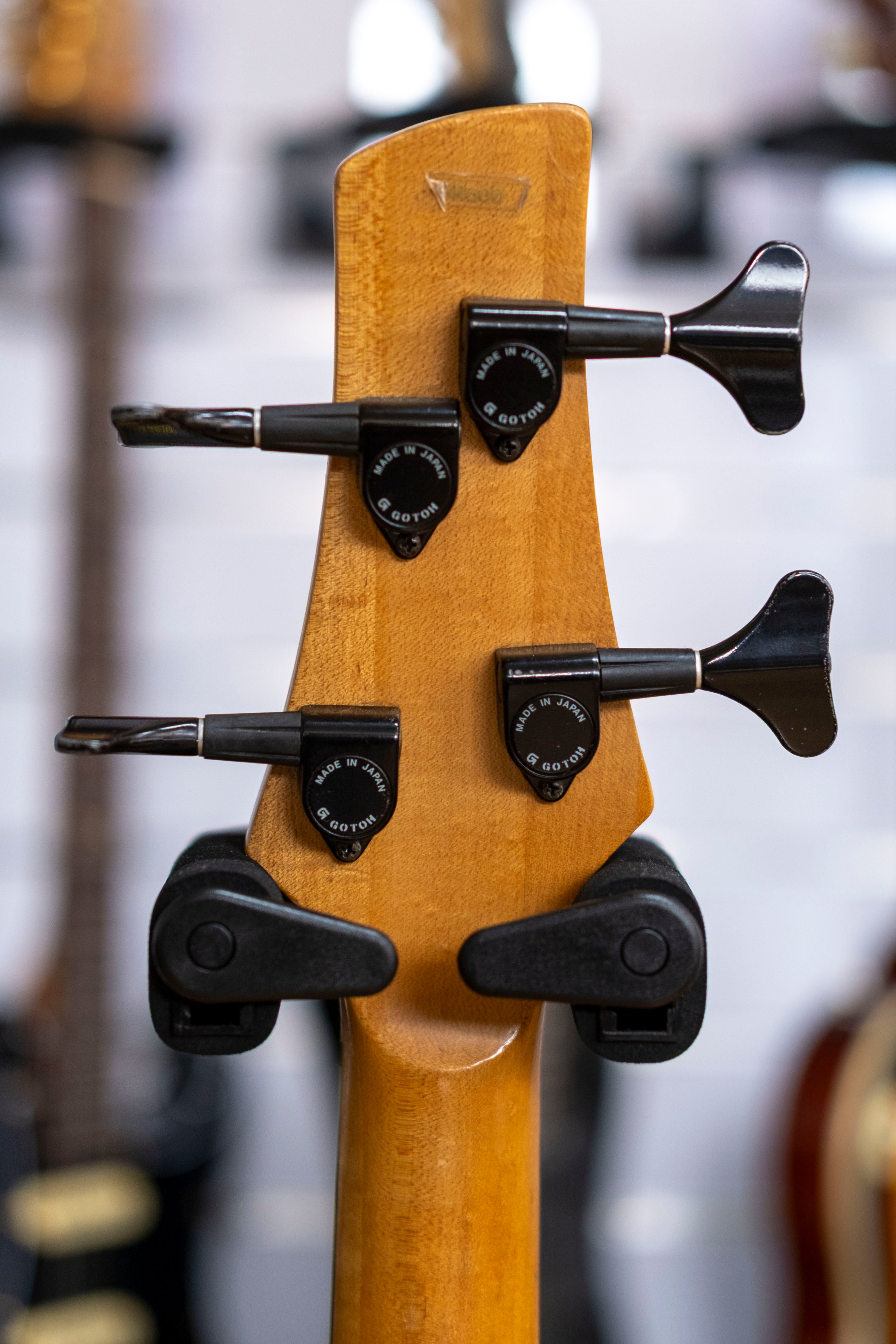 Ibanez MIJ SR600 Bass Guitar (Red) (Pre-Owned, 1980's MIJ)