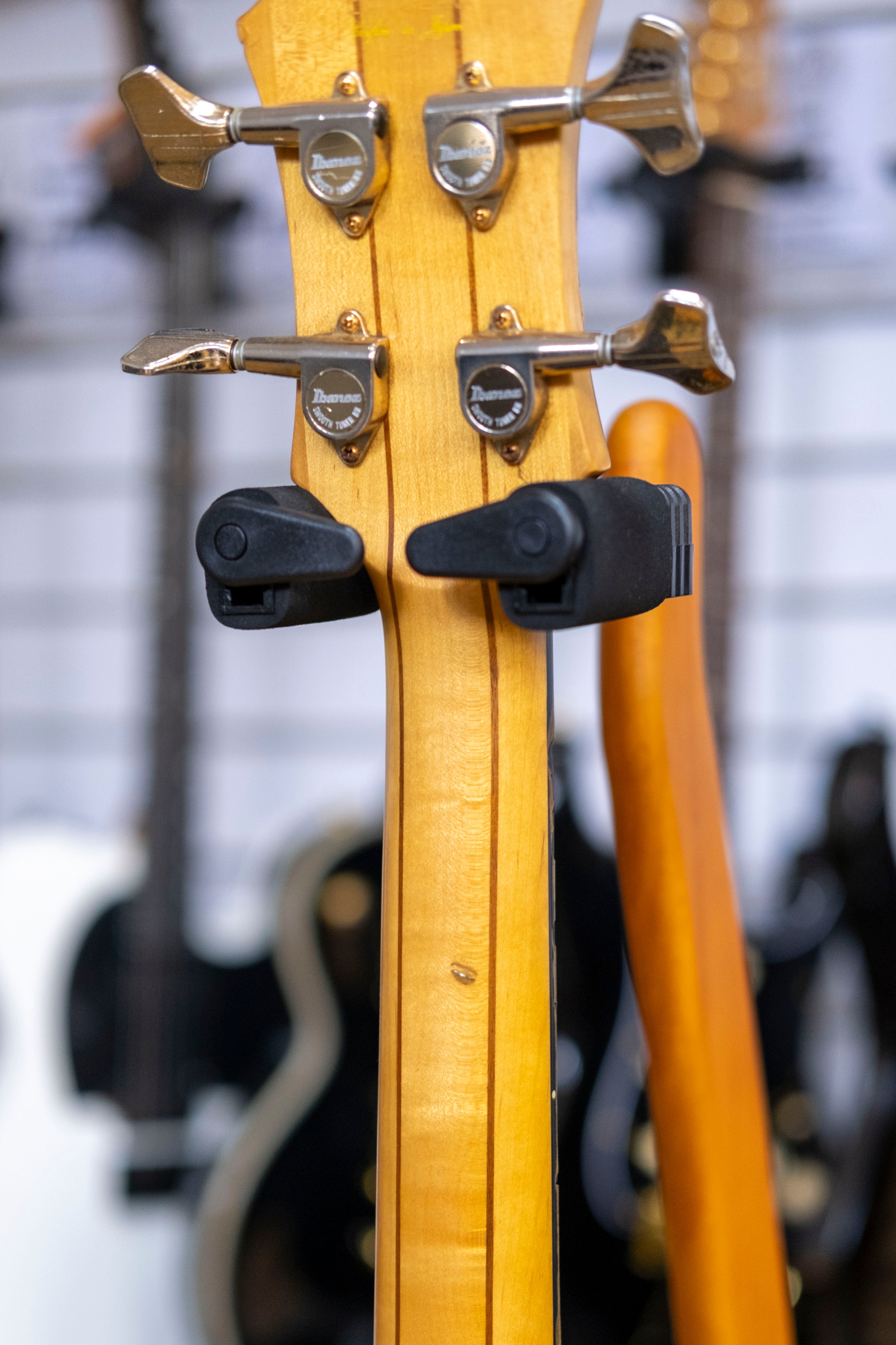 Ibanez MC2924 Musician Bass Guitar (Walnut) (Pre-Owned, 1987 MIJ)