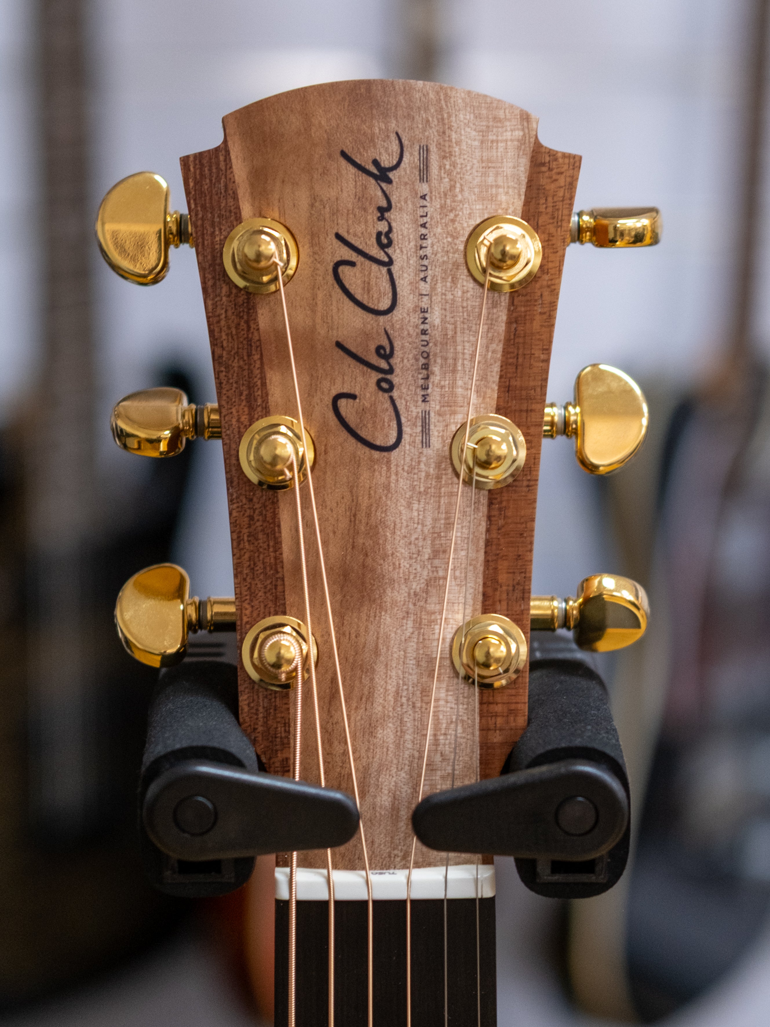 Cole Clark Studio Recording Acoustic Electric Guitar (All Rosewood)