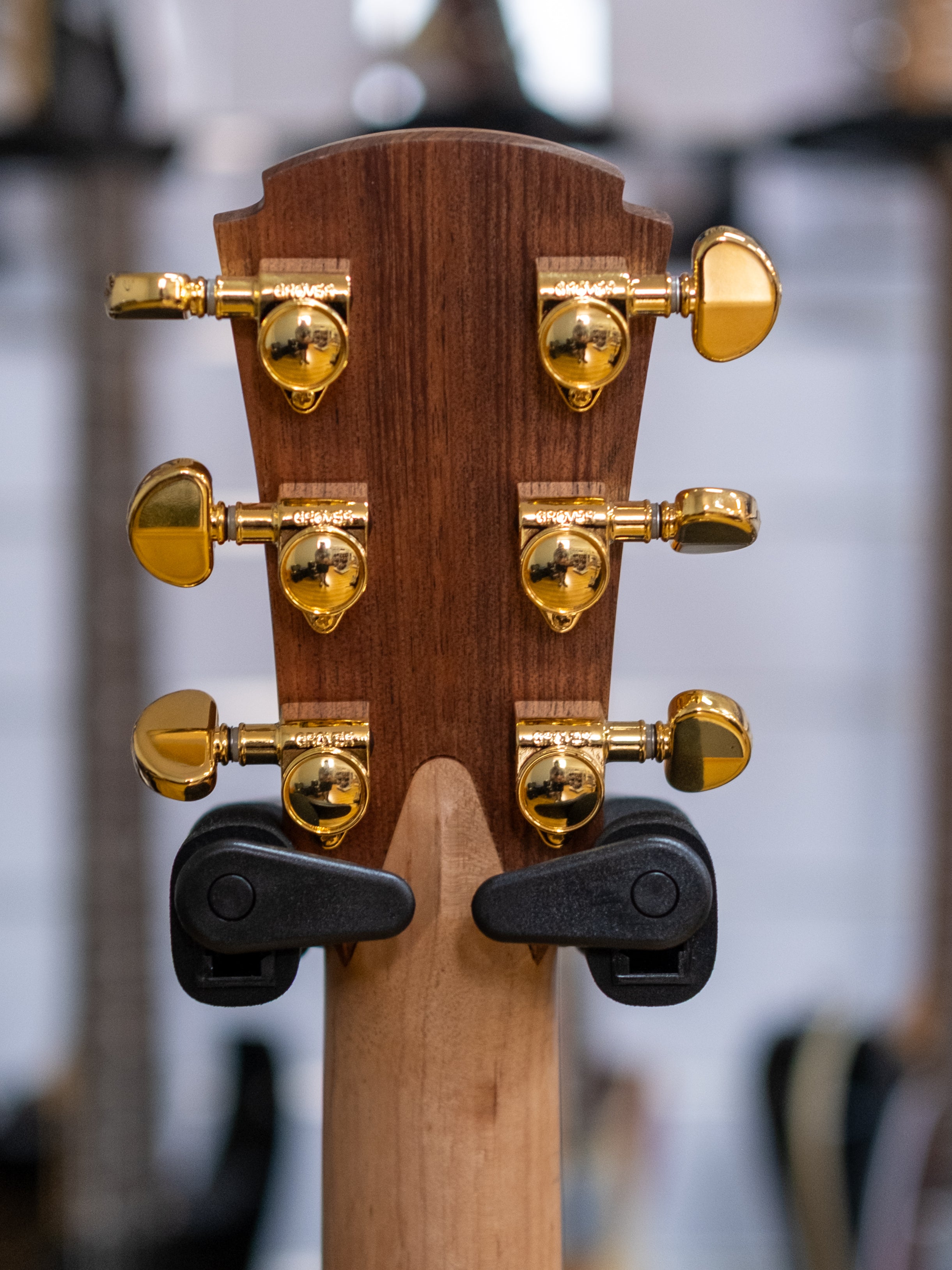 Cole Clark Studio Recording Acoustic Electric Guitar (All Rosewood)