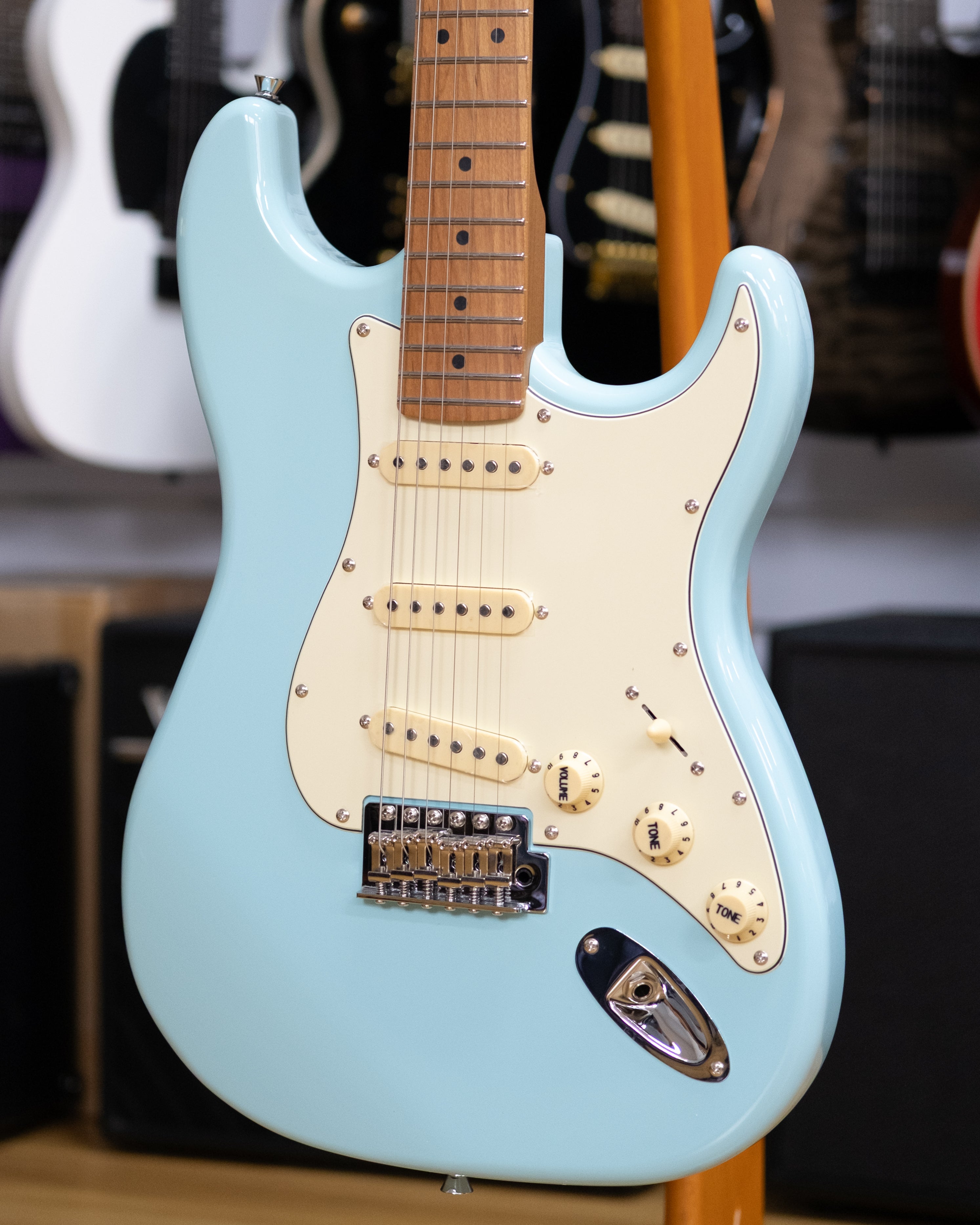 Jet JS-300 Electric Guitar (Sonic Blue)