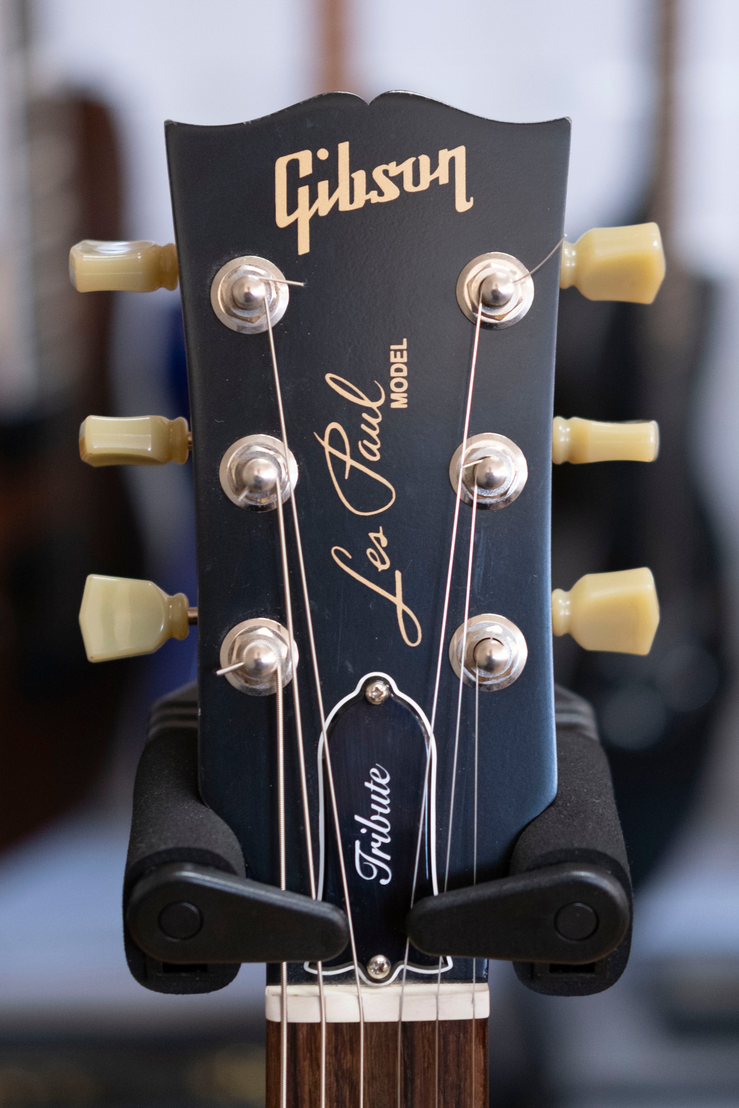 Gibson Les Paul Tribute Electric Guitar (Satin Cherry Sunburst) (2019)