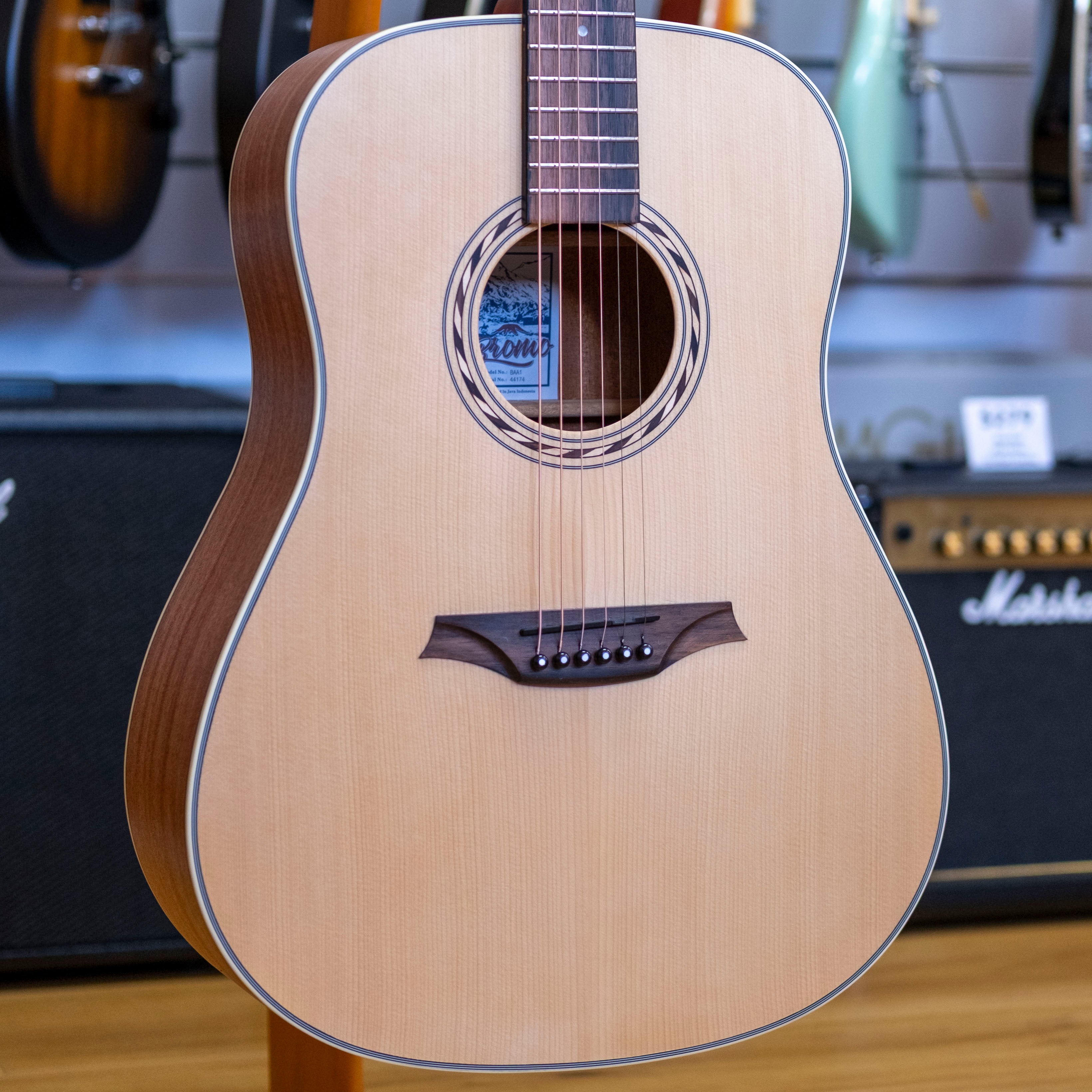 Bromo BAA1 Appalachia Series Dreadnought Acoustic Guitar