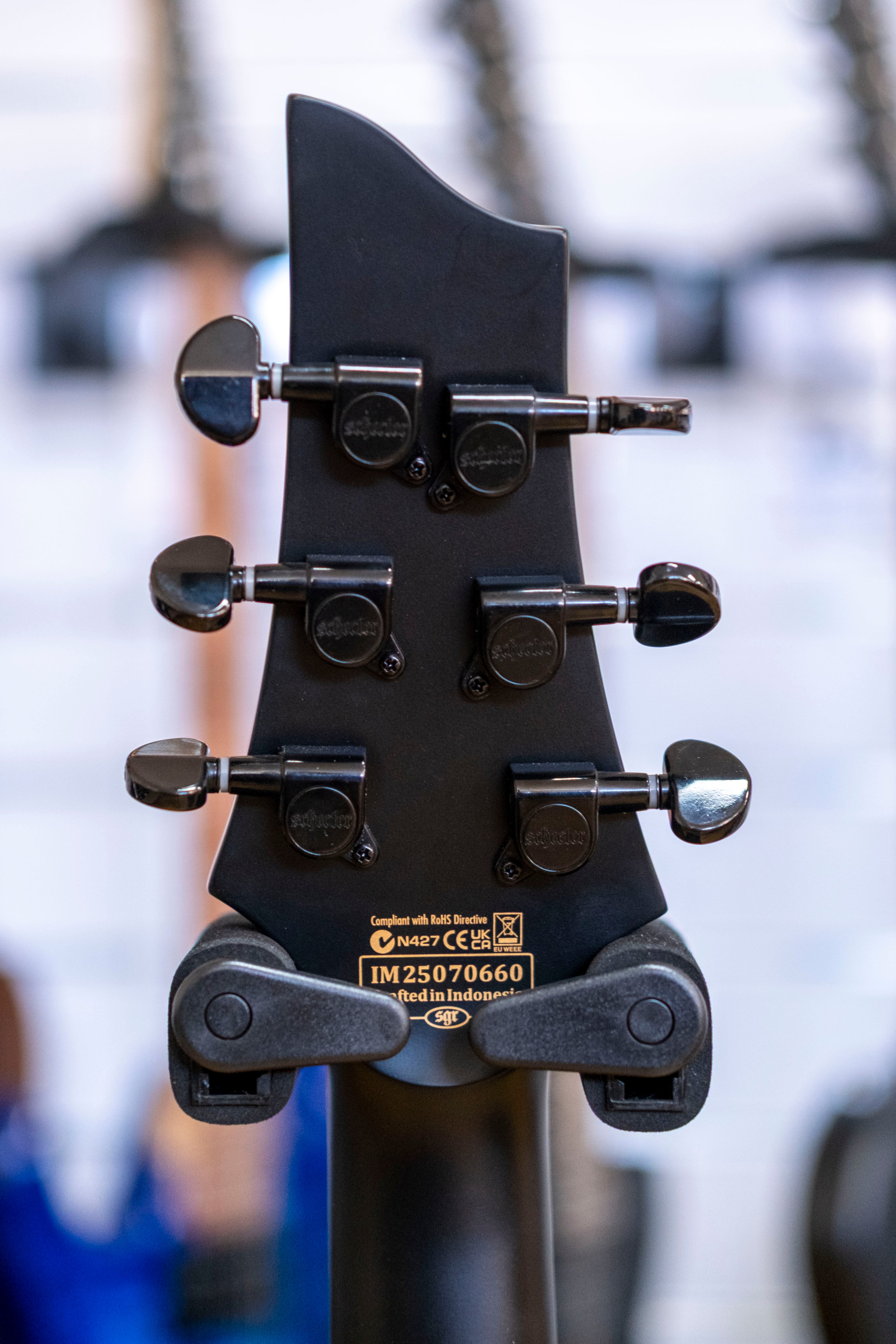 Schecter Damien 6 Electric Guitar (Satin Black)