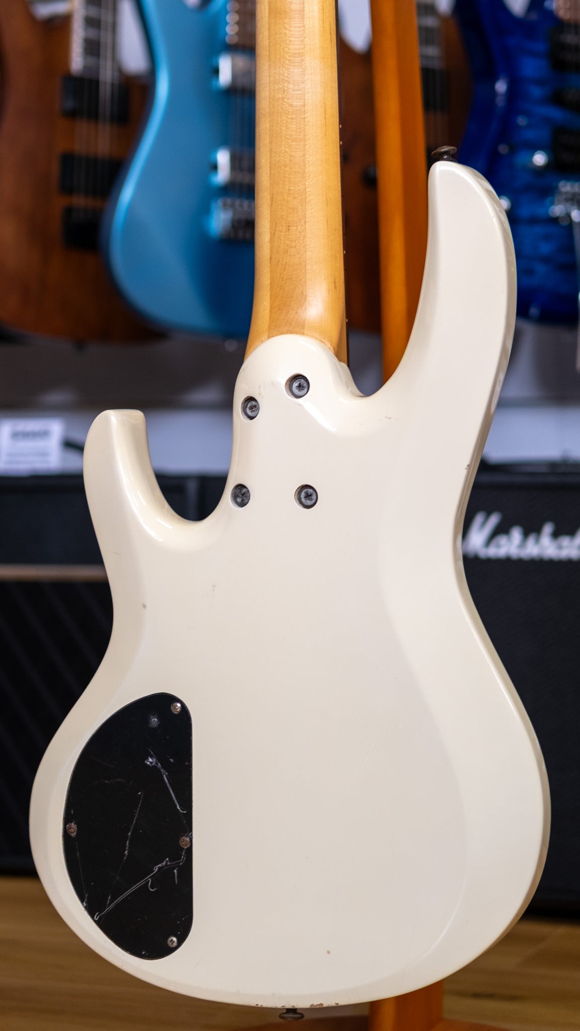 Grass Roots G-G-58B Bass Guitar (White) (Pre-Owned, MIJ)