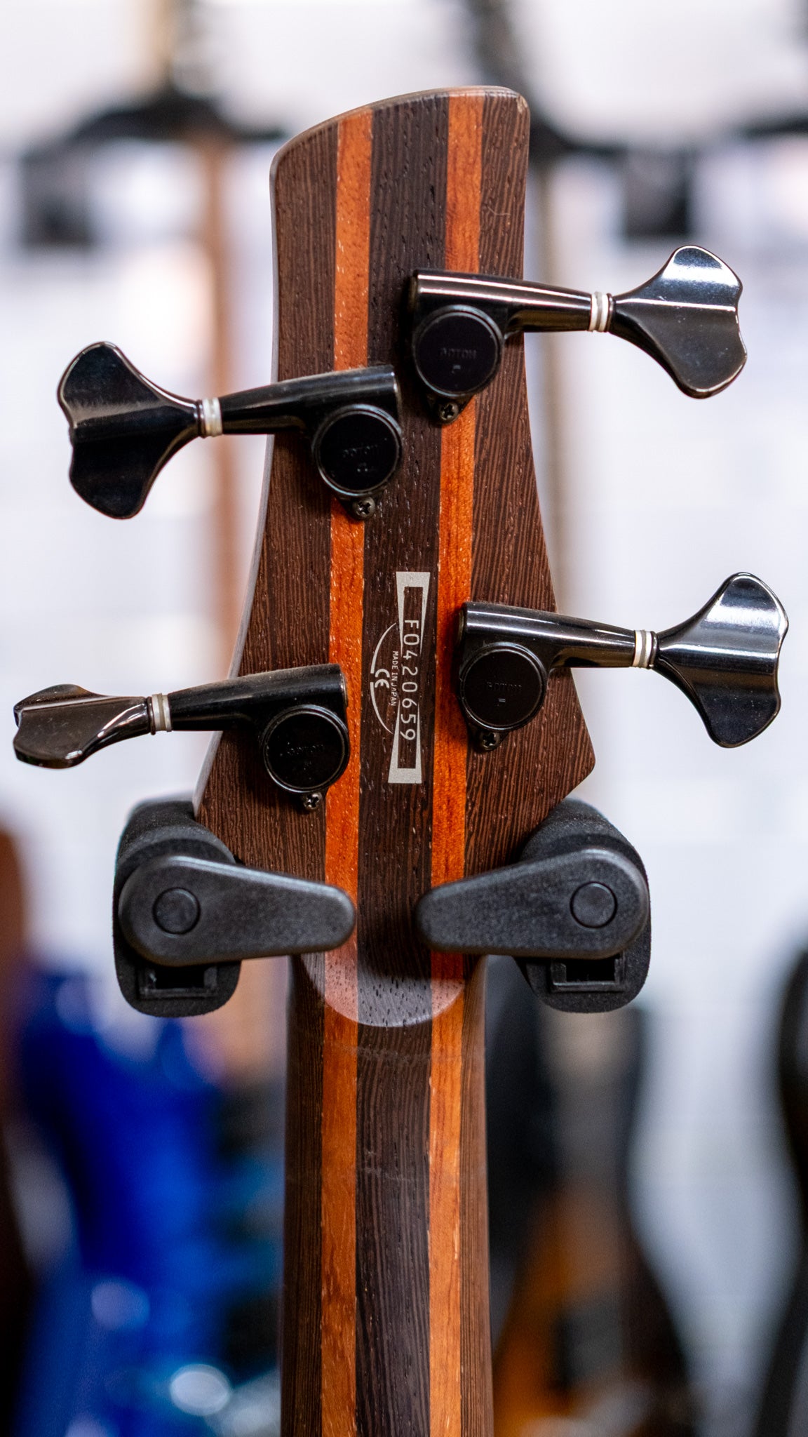 Ibanez Soundgear SR750F Fretless Bass Guitar (Pre-Owned, 2004 MIJ)