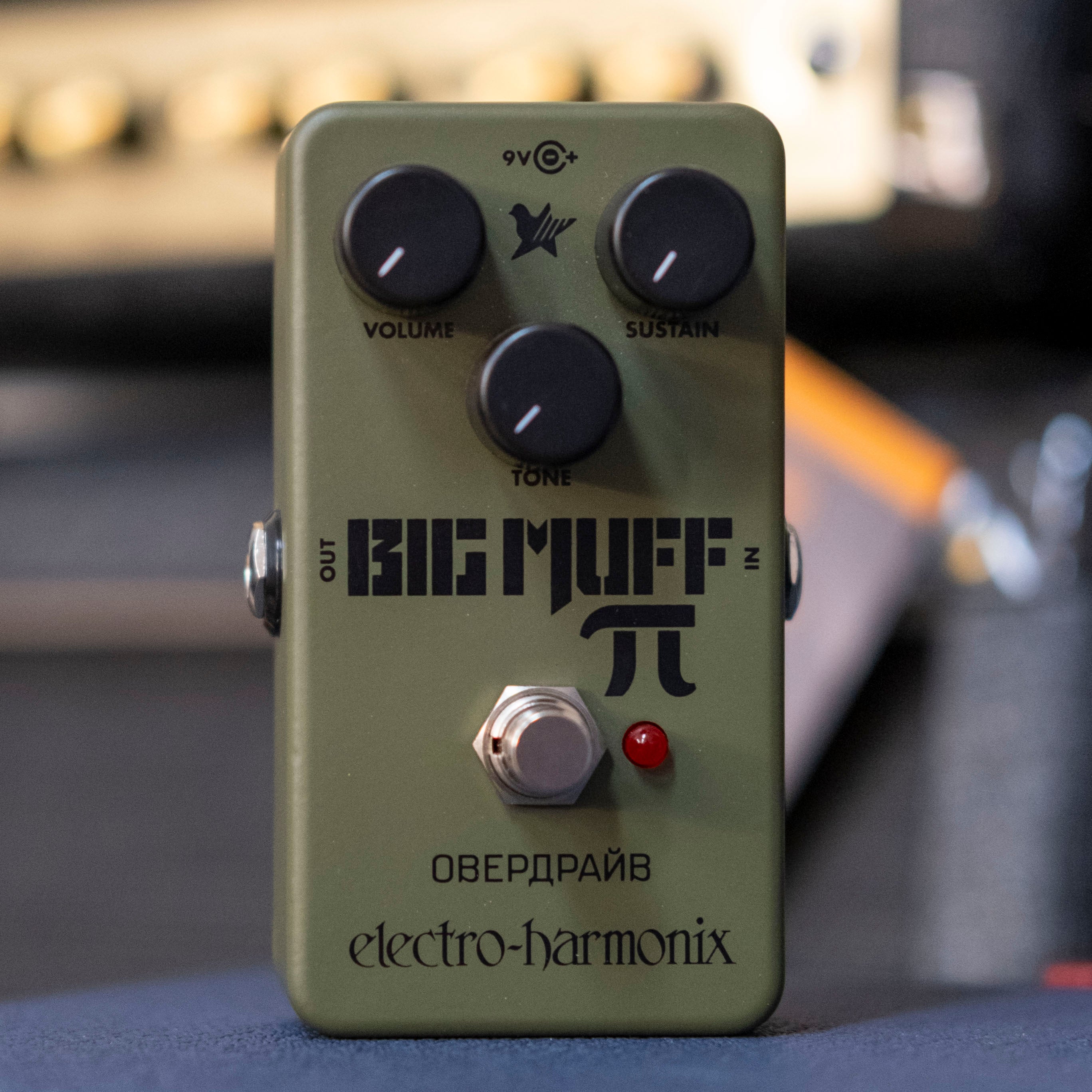 Electro Harmonix Green Russian Big Muff Distortion/Sustainer Pedal (Pre-Owned)