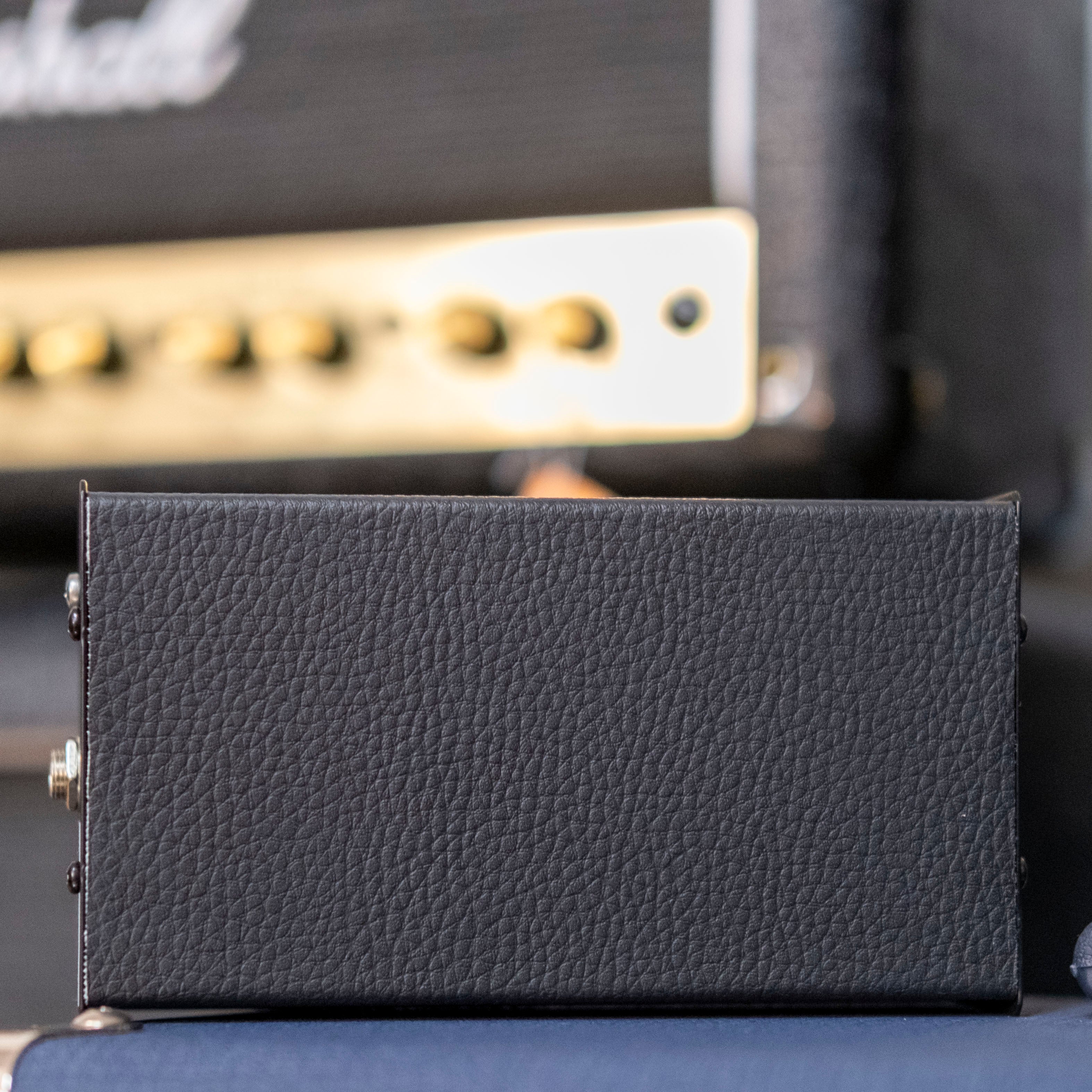 Electronic Orange Moon-Vibe Phaser Pedal (Pre-Owned)