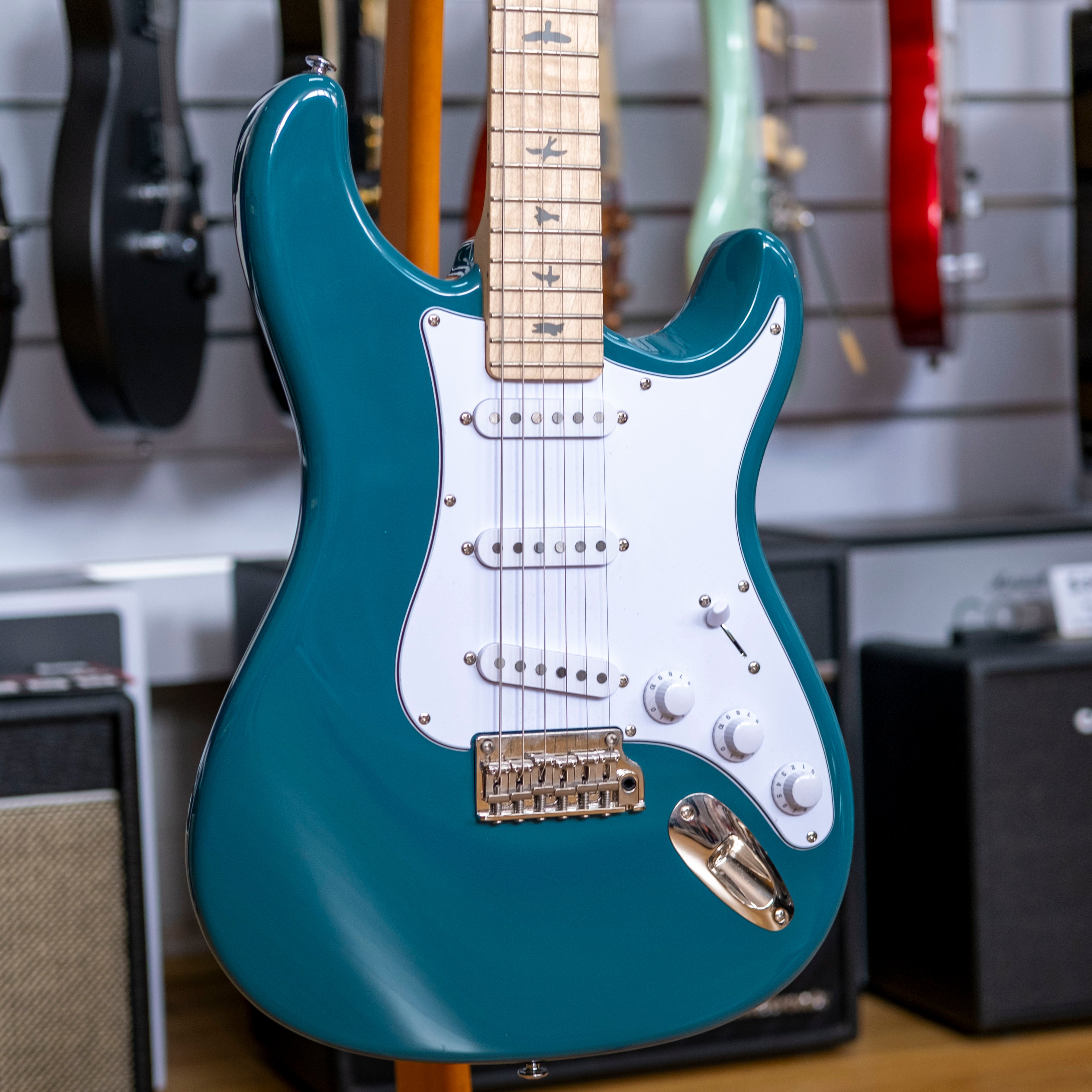 PRS SE Silver Sky Maple Electric Guitar with Gig Bag (Nylon Blue) (Pre-Owned)